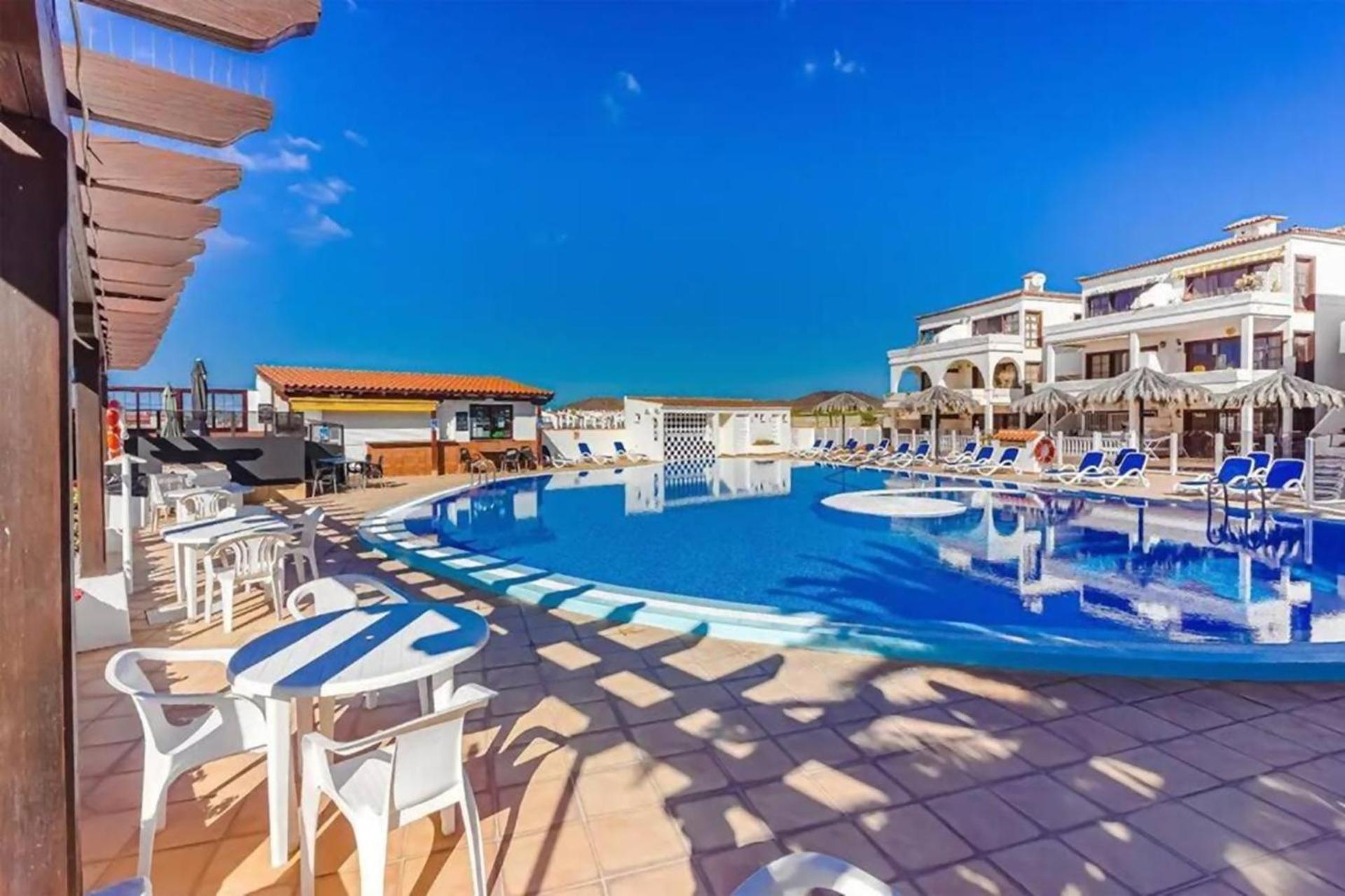 Con Vista Al Golf Amarilla Sc743 Apartment