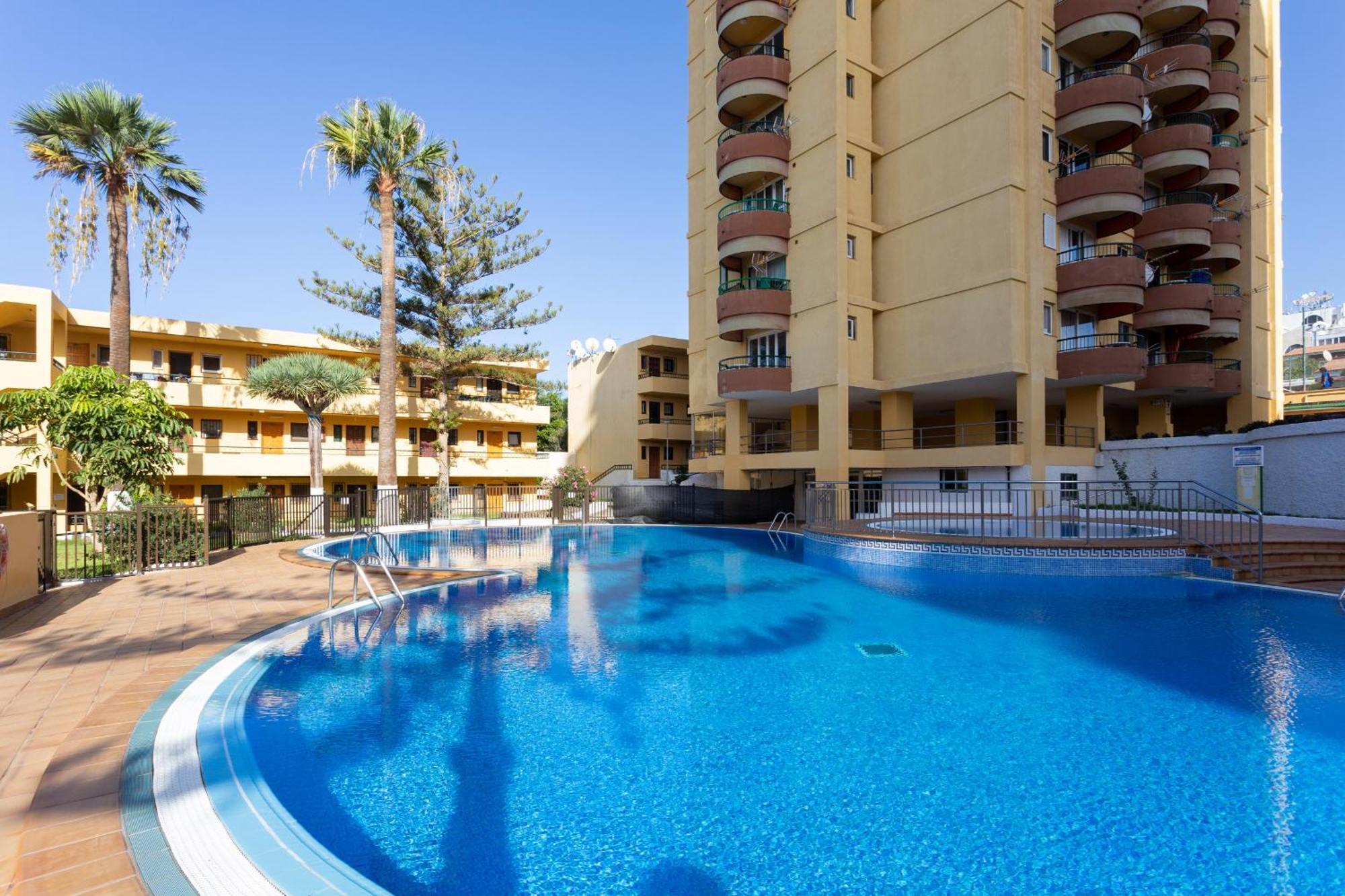 Apartamento Okstay Torres Del Sol With Sea And Pool Views *