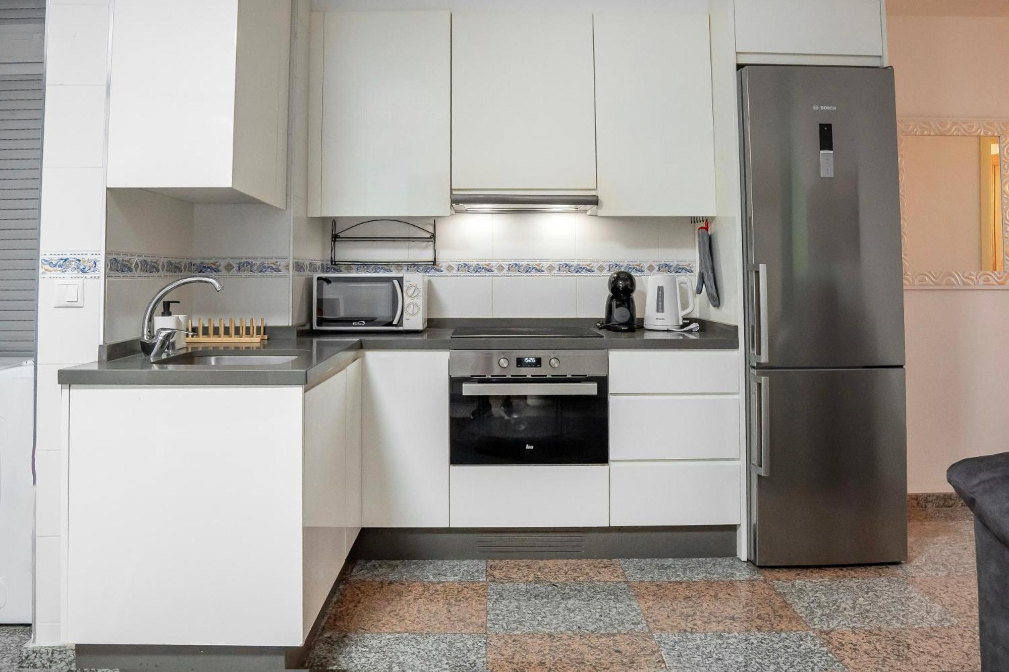 Apartment Cosy 1bd Near Playa De Americas, 208 Playa de las Americas (Tenerife)