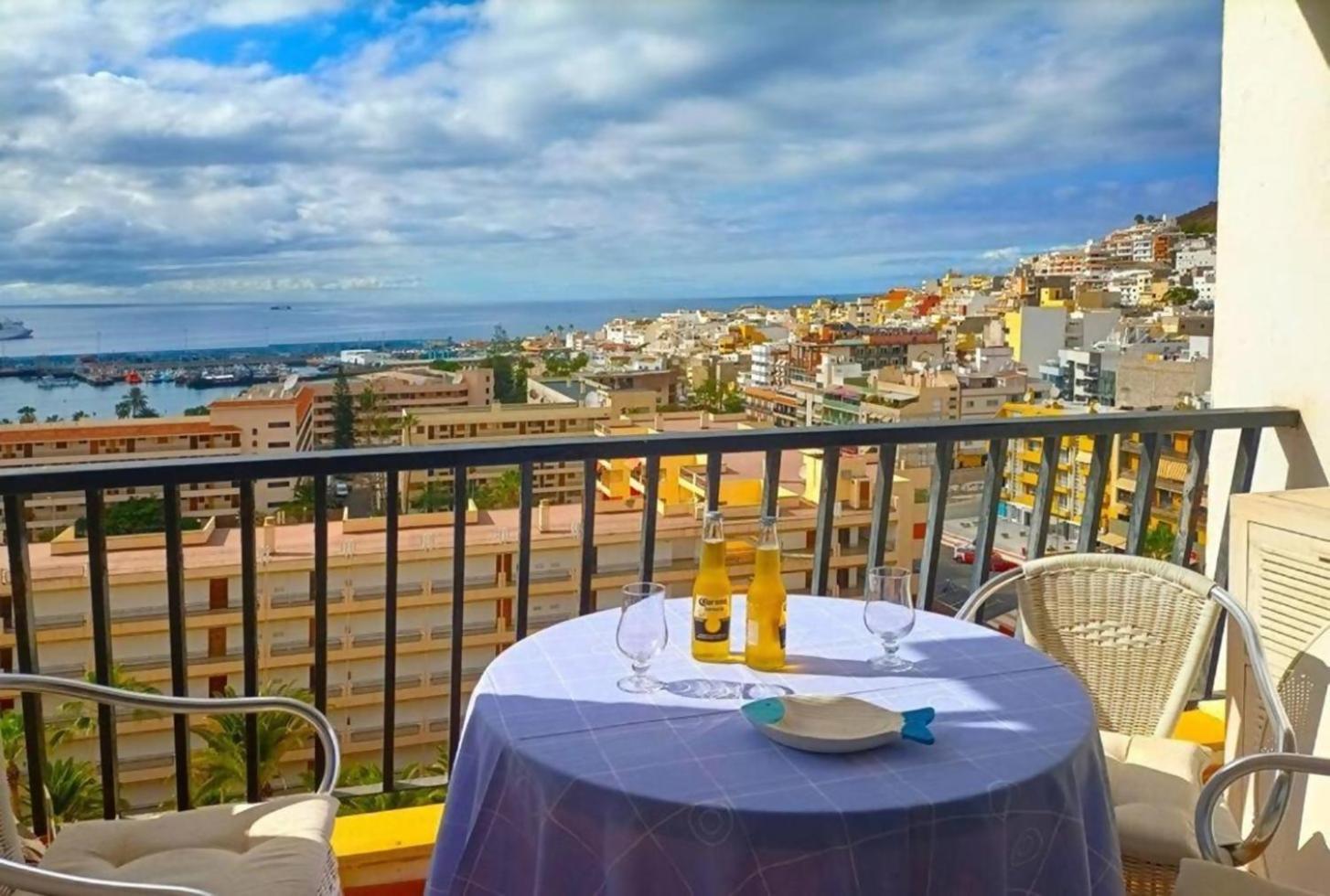 Vista Mar En Cristianos Ach125 Los Cristianos (Tenerife)