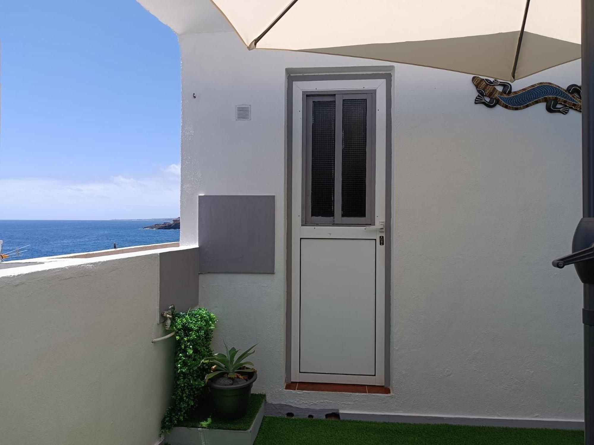 Apartment Avec Terrasse Et Vue *