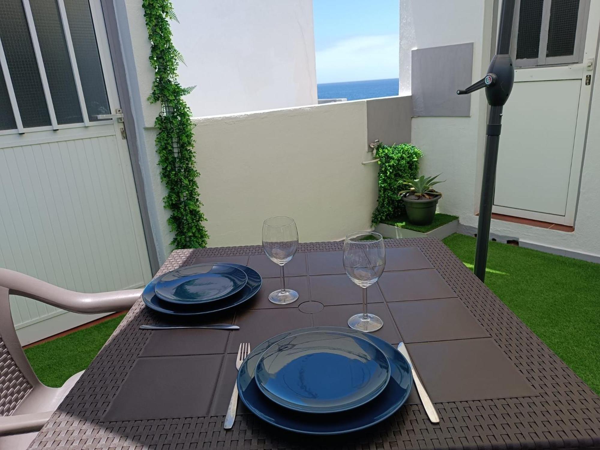 Apartment Avec Terrasse Et Vue *