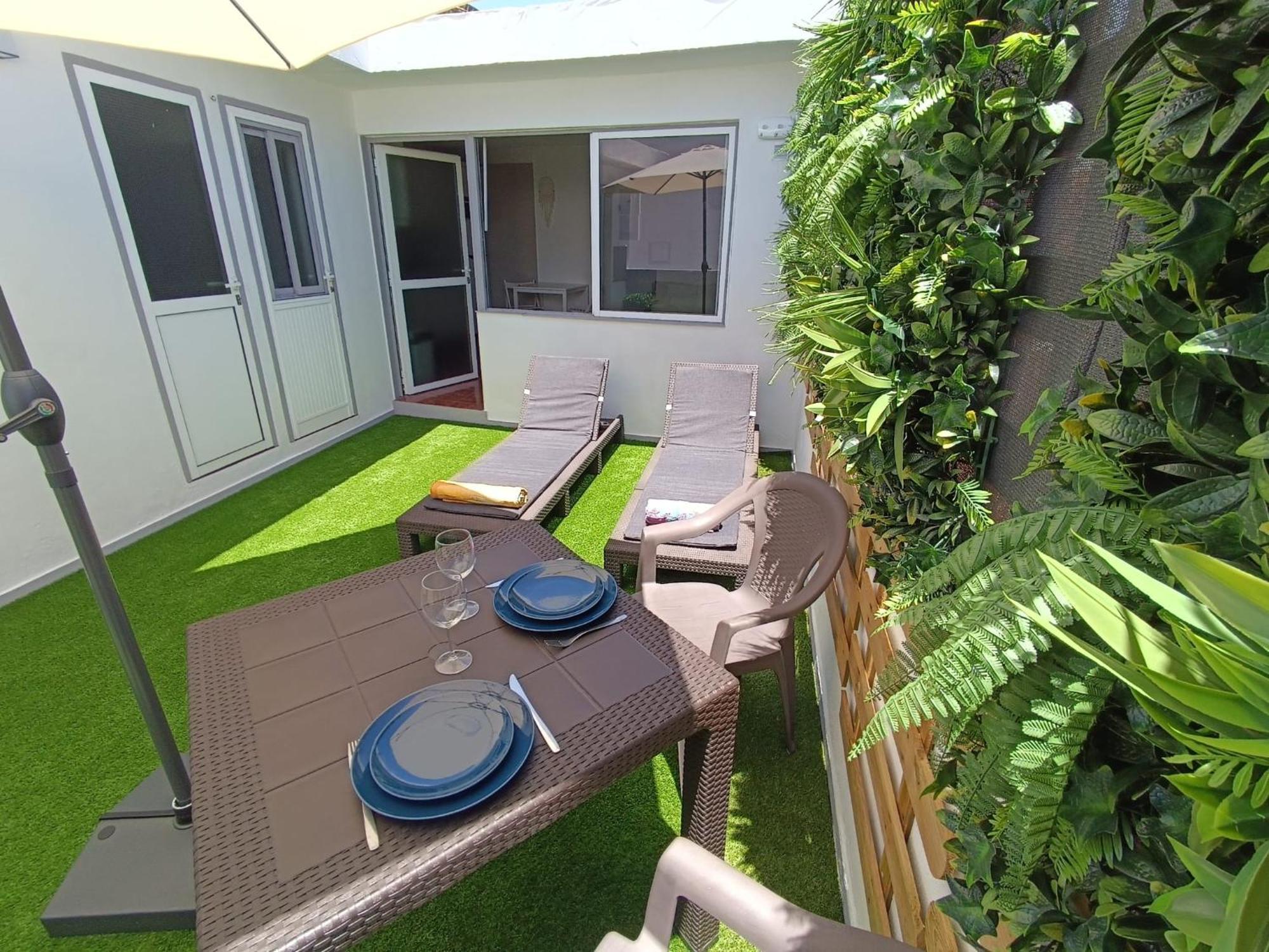 Apartment Avec Terrasse Et Vue