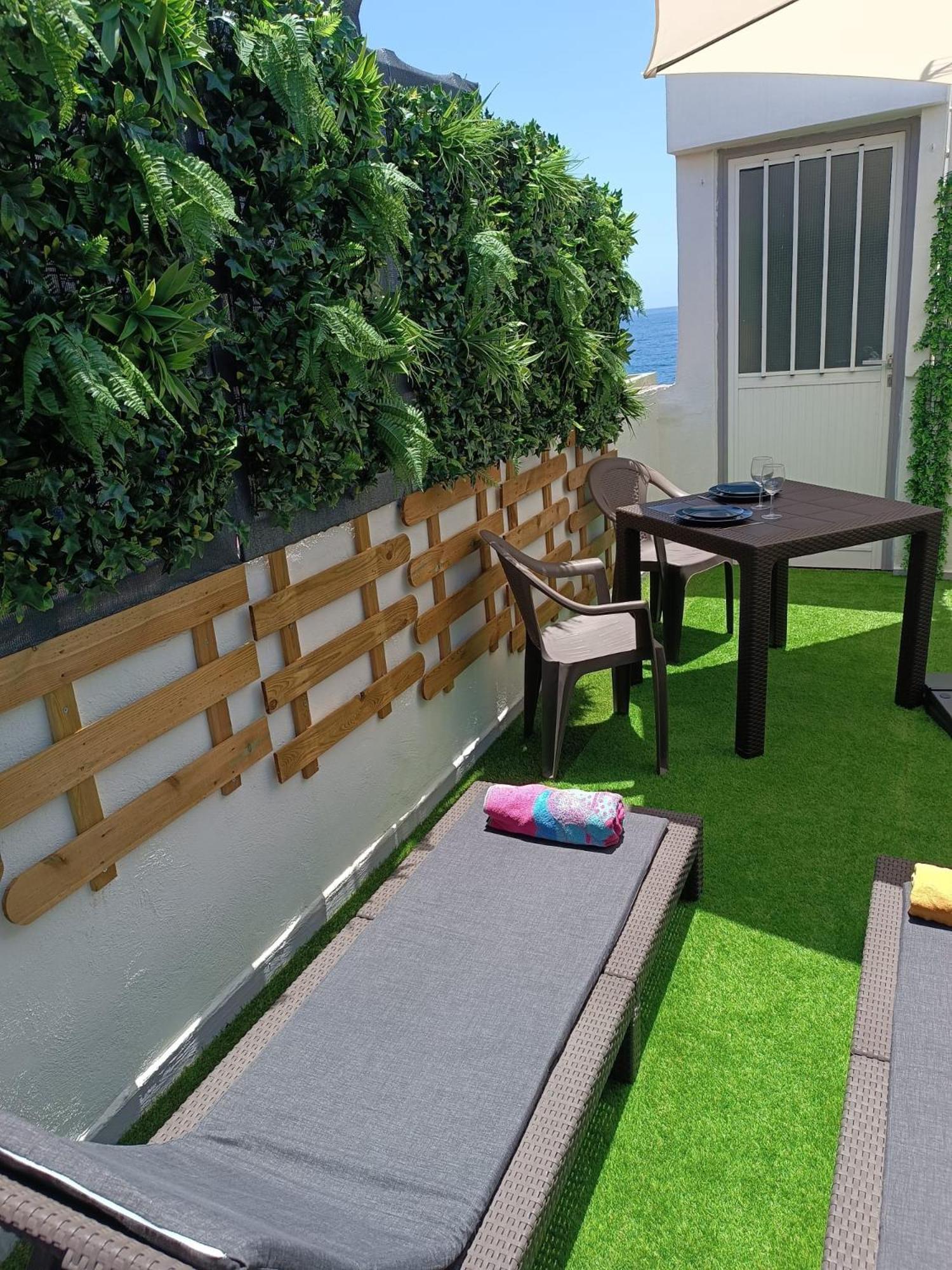 Avec Terrasse Et Vue *