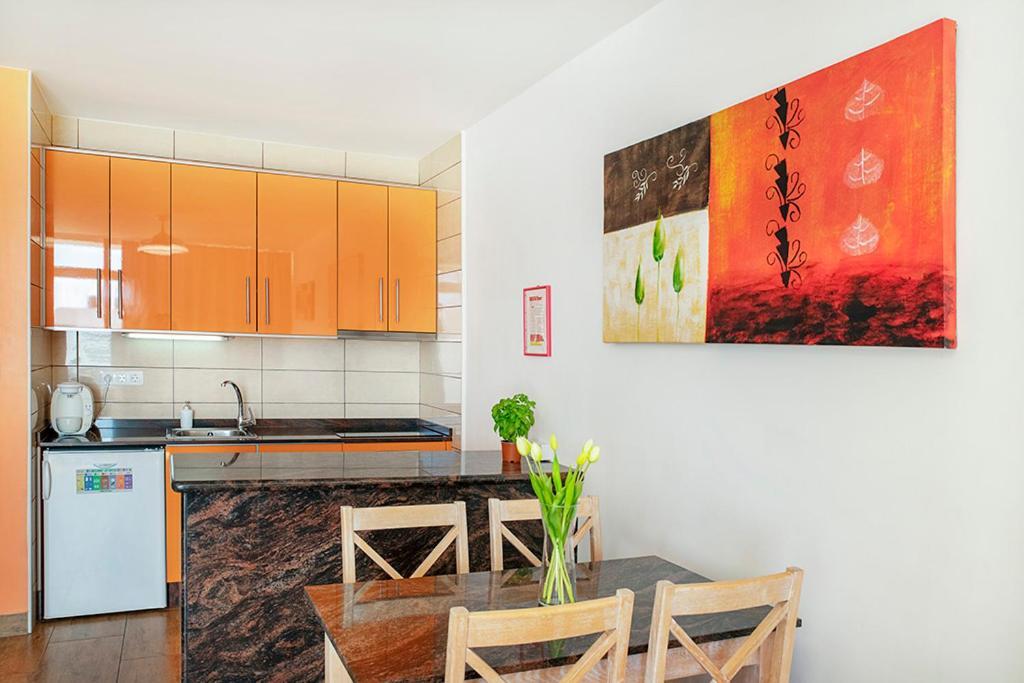 Apartment Azahara Playa -las Vistas Free Wifi
