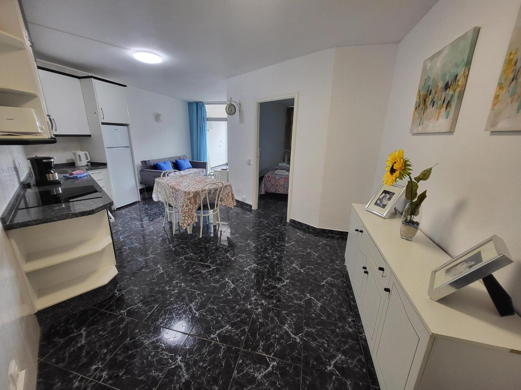 Guayero 2 Apartment Los Cristianos (Tenerife)