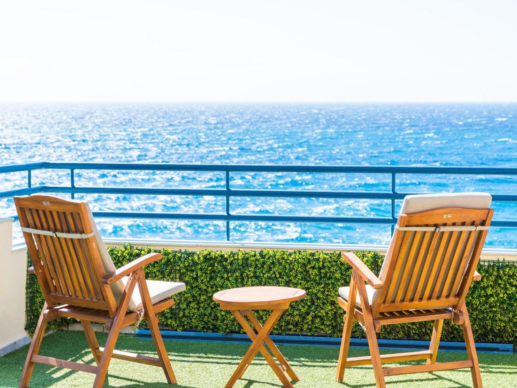 Holiday home La Mar Loft With Hot Tub