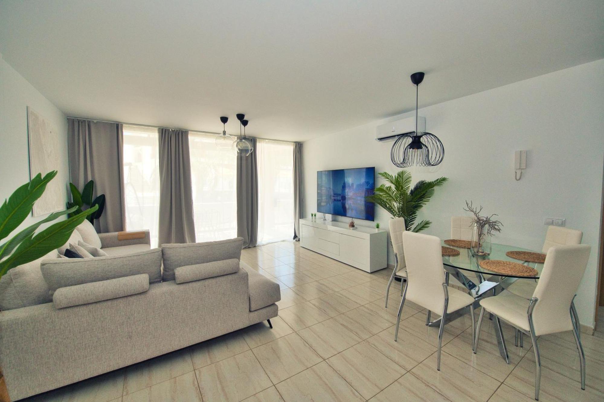 Apartment Ocean View Perfect Sunset Apartment, 4 137m2, Wifi & Bbq *