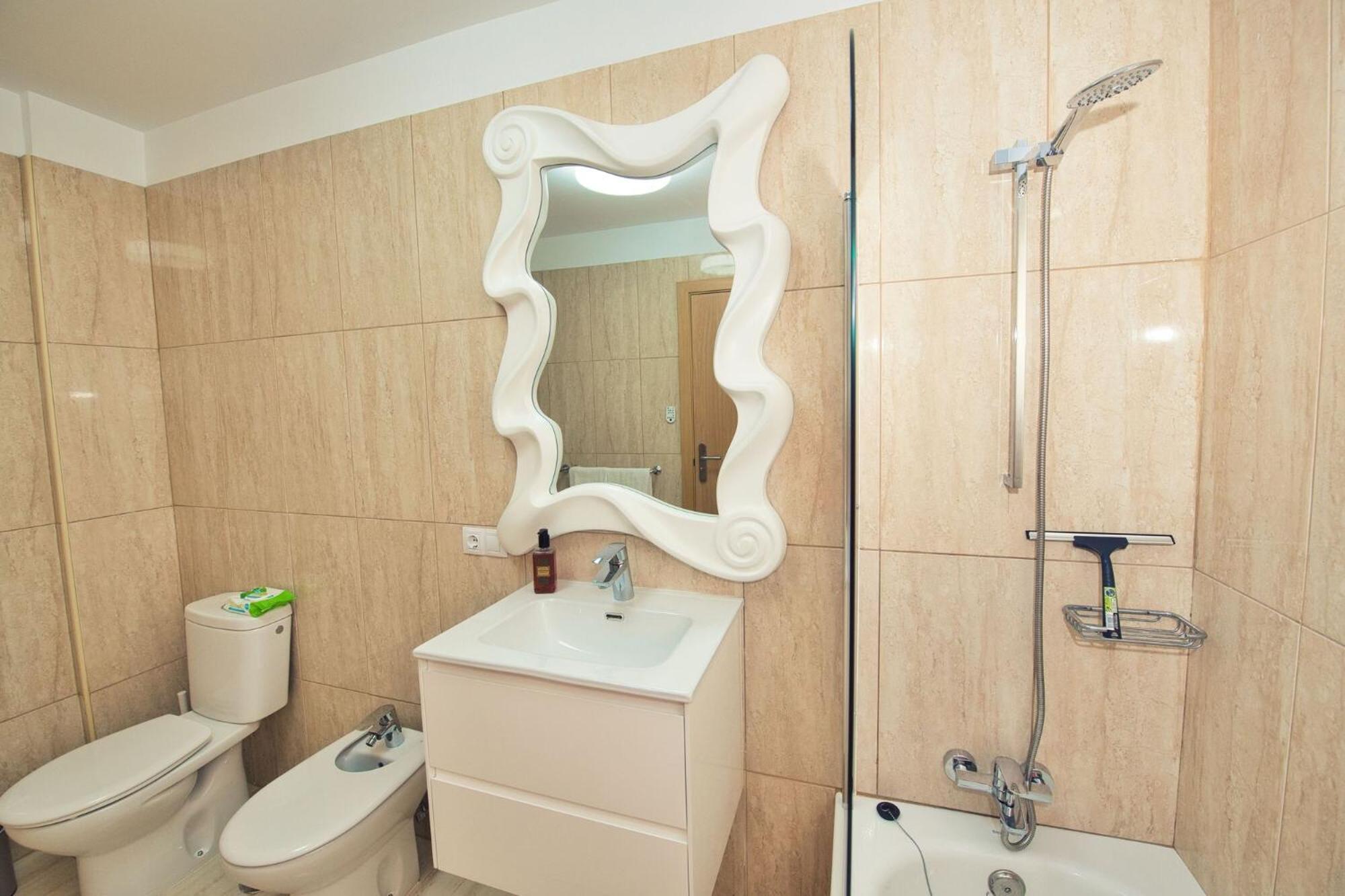 Ocean View Perfect Sunset Apartment, 4 137m2, Wifi & Bbq