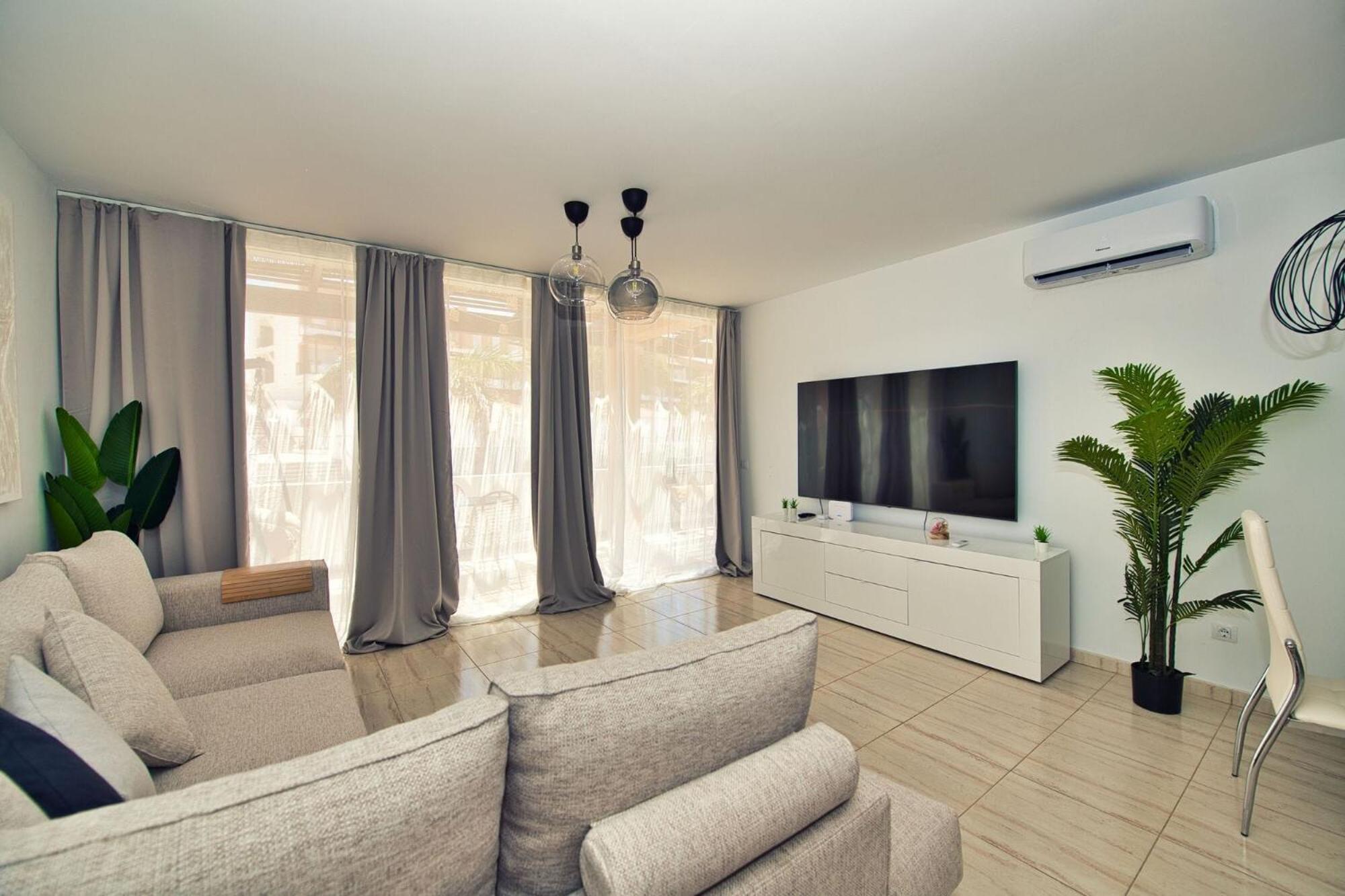Ocean View Perfect Sunset Apartment, 4 137m2, Wifi & Bbq Apartment *