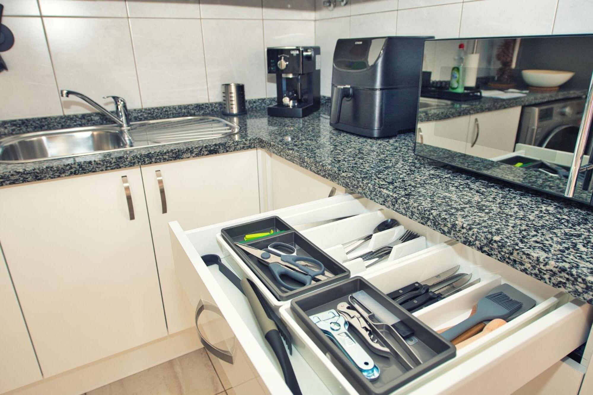 Apartment Ocean View Perfect Sunset Apartment, 4 137m2, Wifi & Bbq