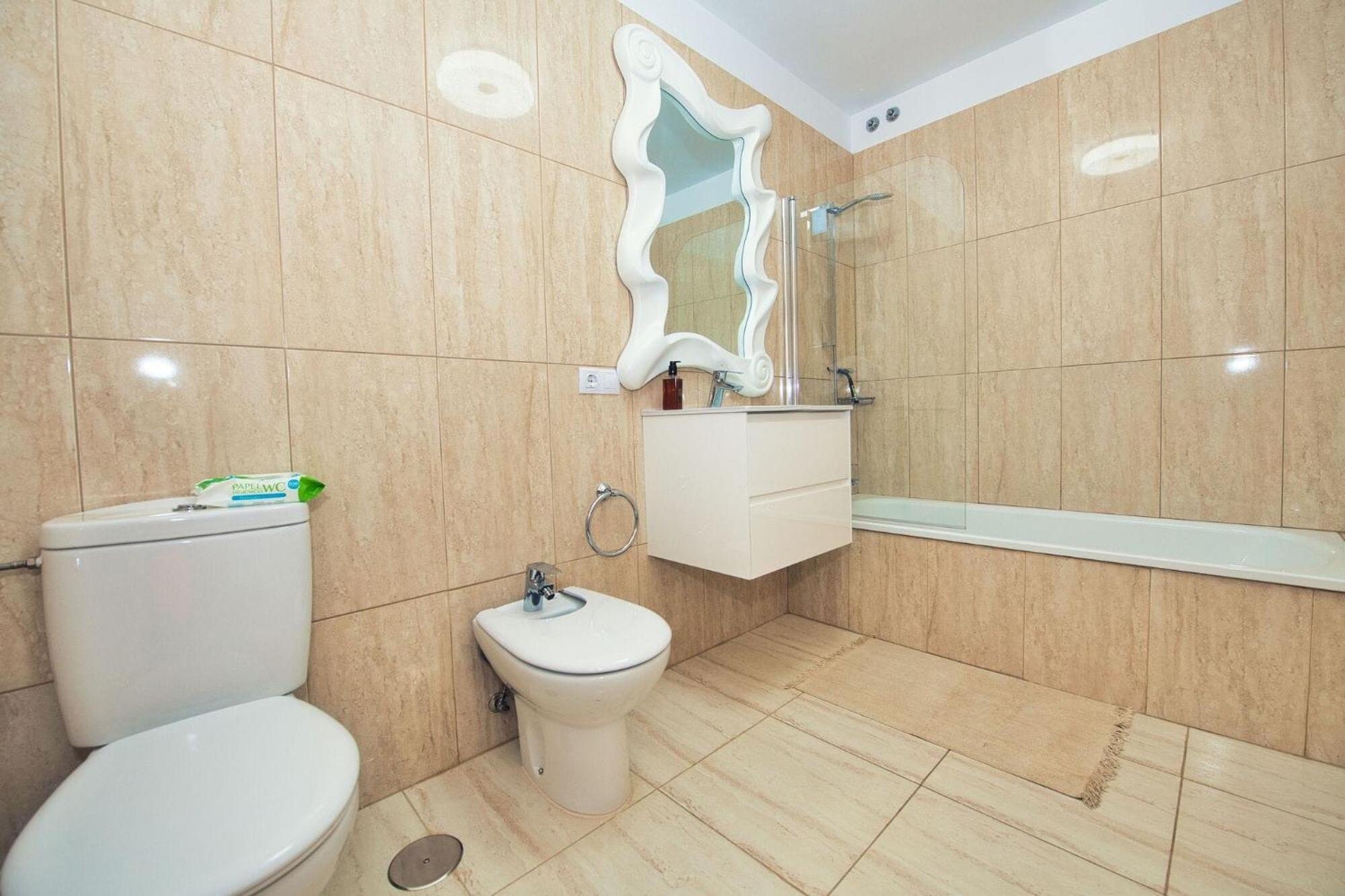 Ocean View Perfect Sunset Apartment, 4 137m2, Wifi & Bbq Apartment *