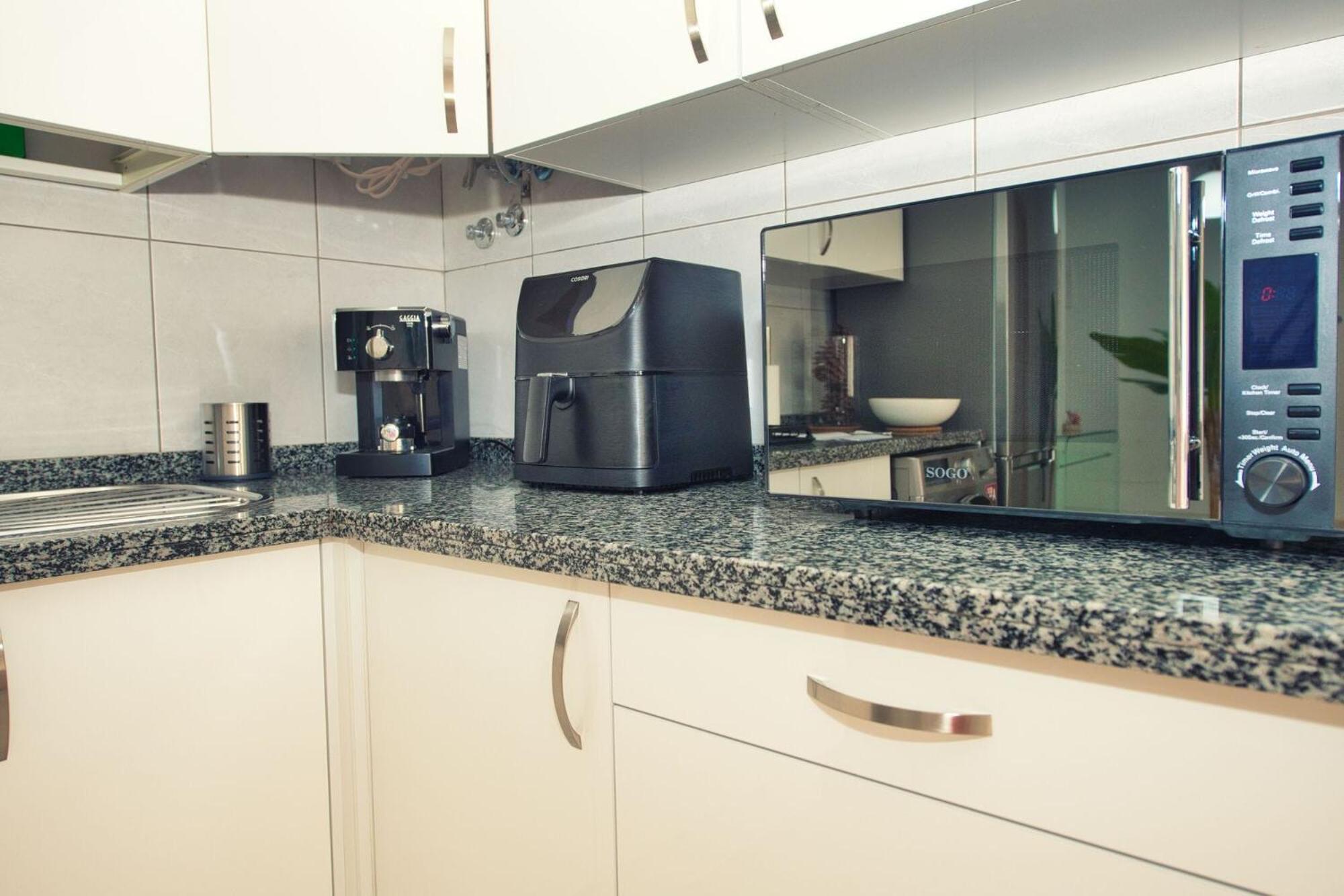 Apartment Ocean View Perfect Sunset Apartment, 4 137m2, Wifi & Bbq