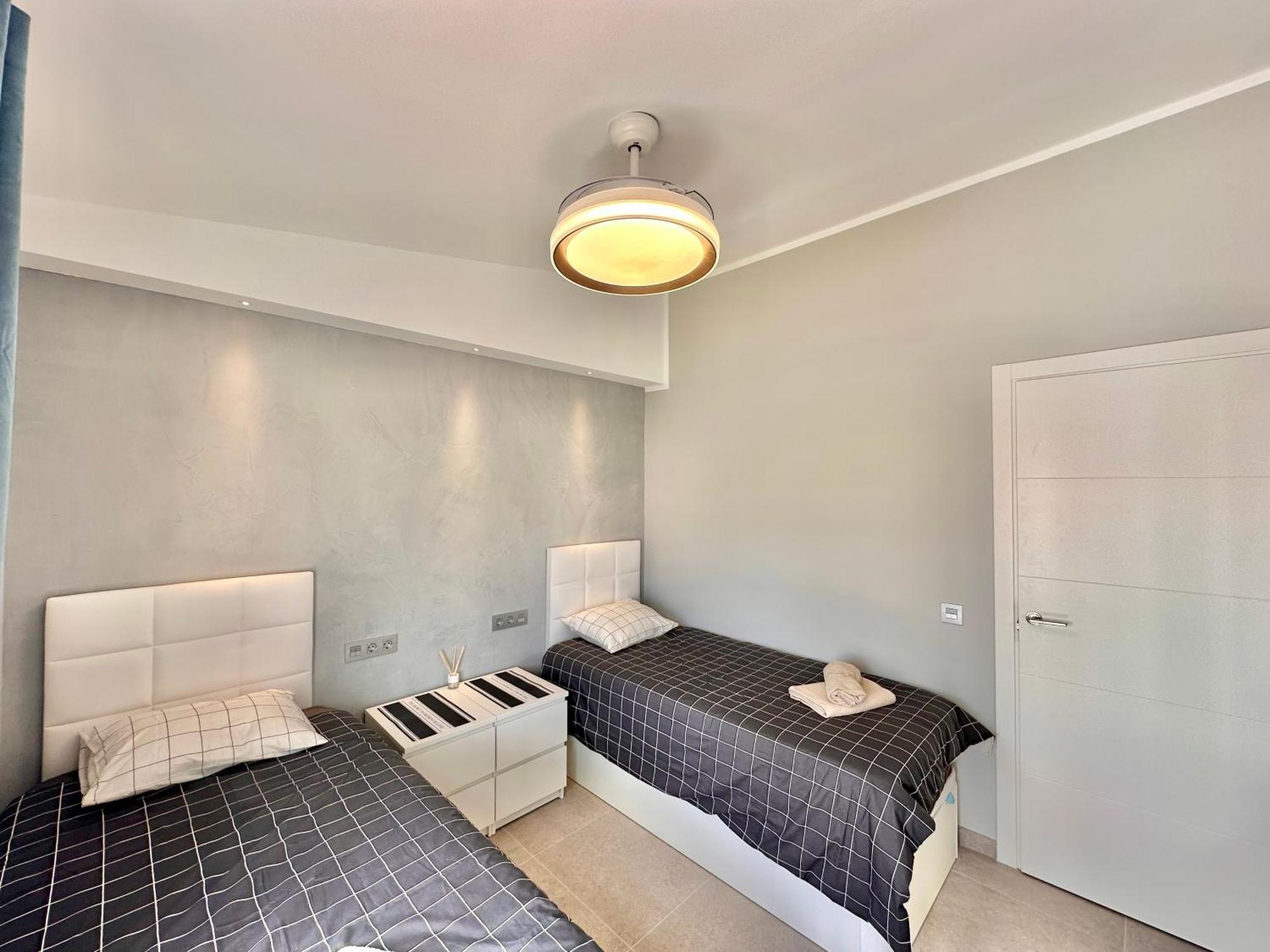 Luxury Renevapartment Island Village Apartment *