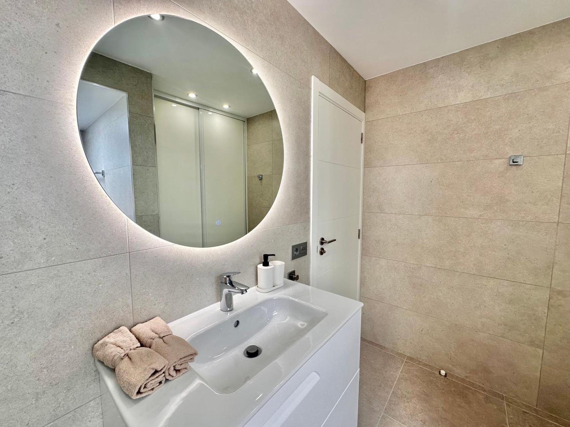 Apartment Luxury Renevapartment Island Village *