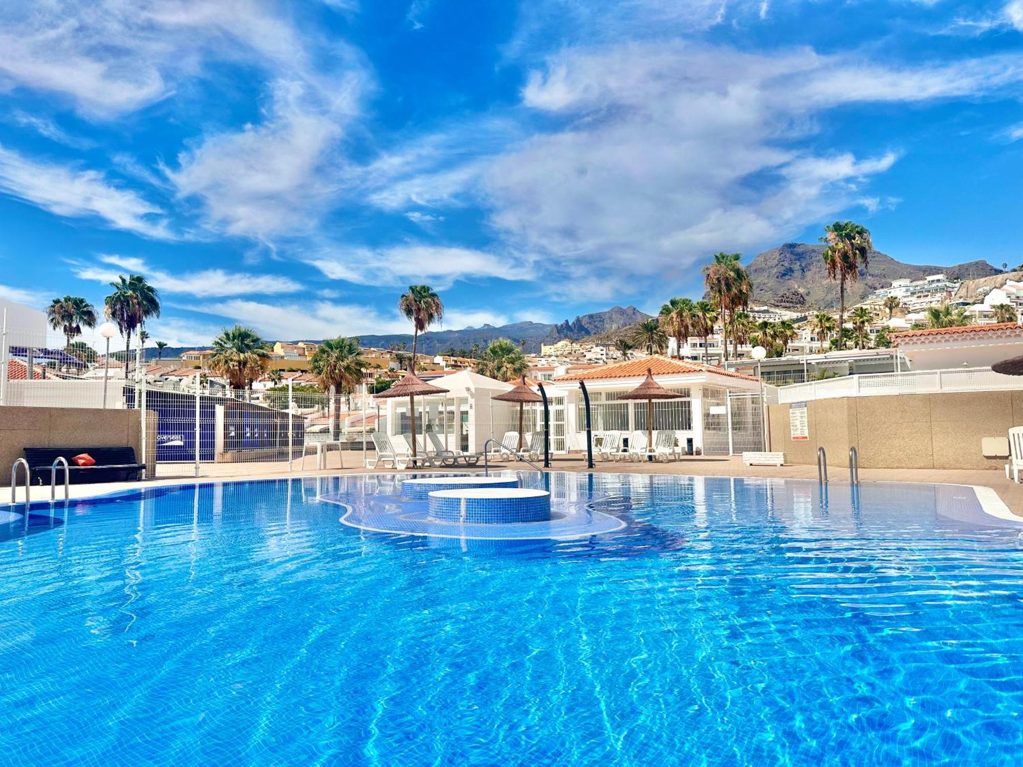 Luxury Renevapartment Island Village Apartment Costa Adeje (Tenerife)