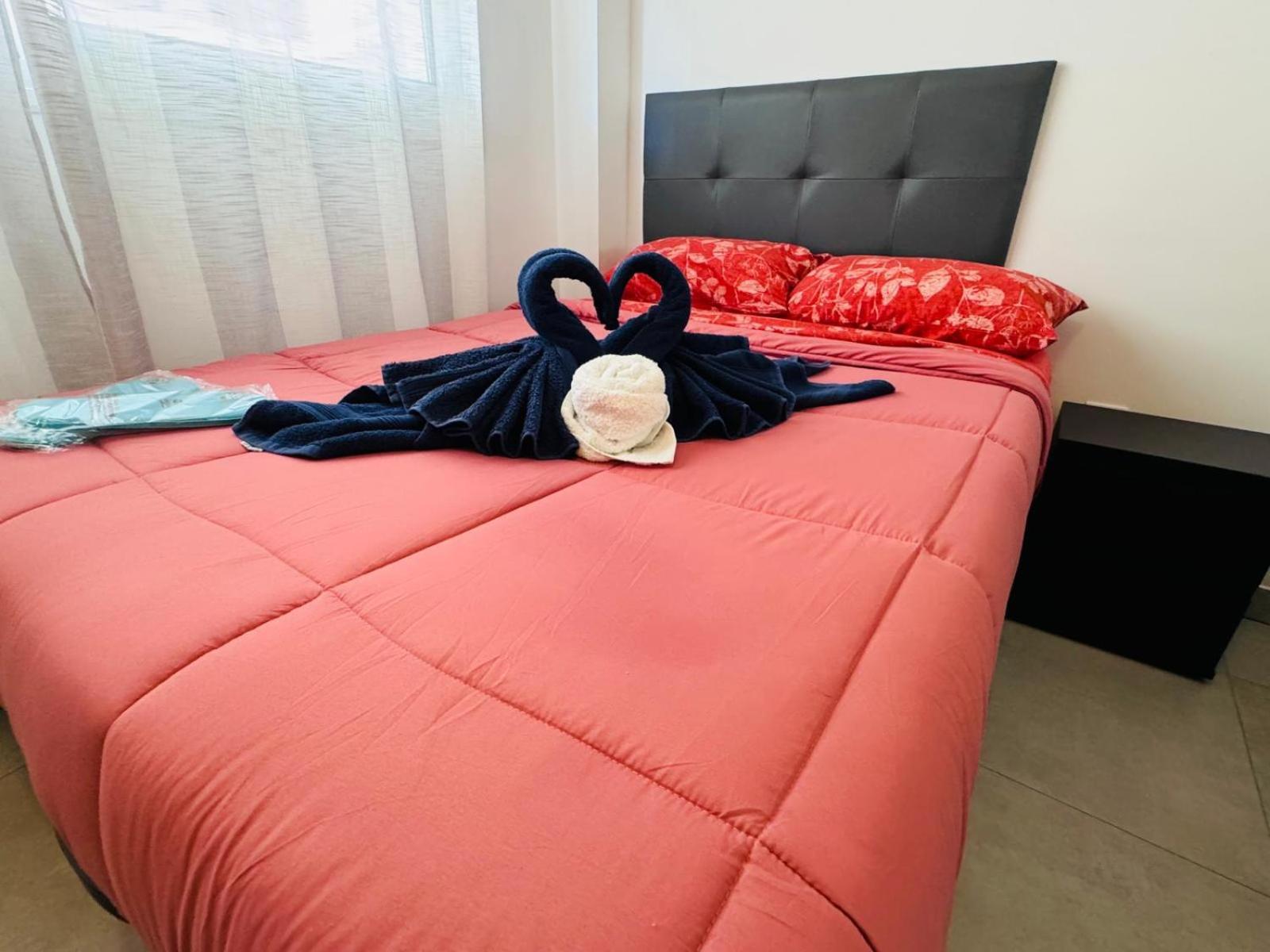 El Tesoro, Beautiful, Two Bedrooms Tenerife Sur Apartamento