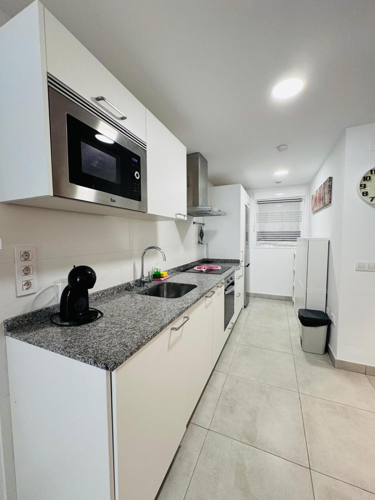 El Tesoro, Beautiful, Two Bedrooms Tenerife Sur Costa Adeje (Tenerife)