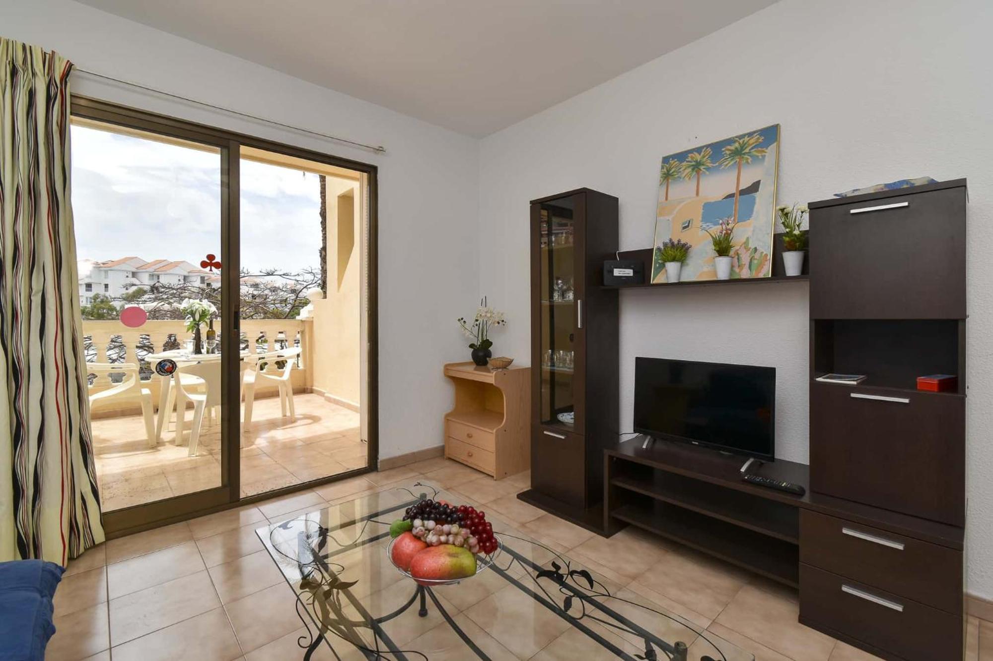 Apartment Castle Harbour 3 *