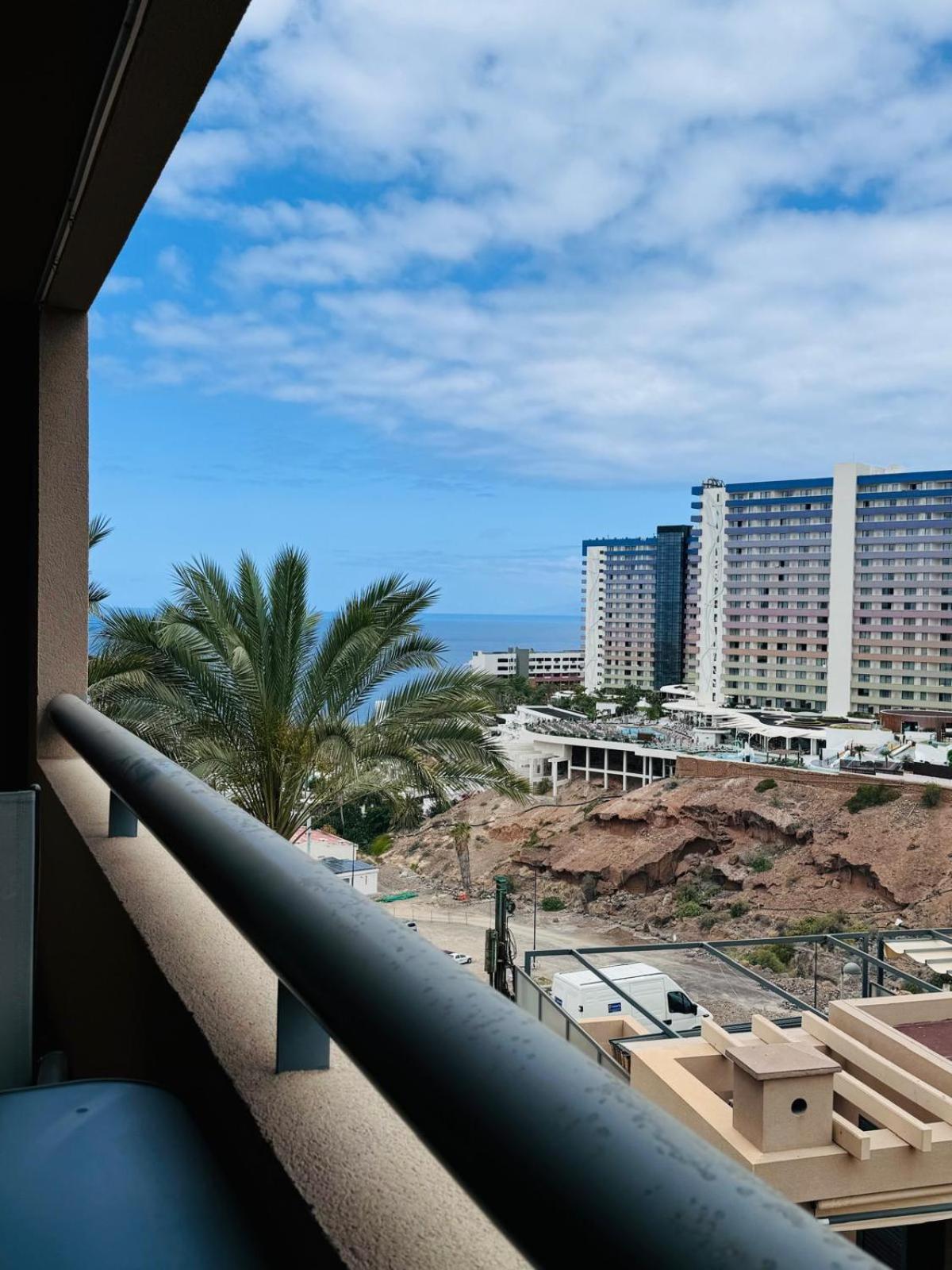 Apartment Paraiso Tenerife, Two Bedrooms *