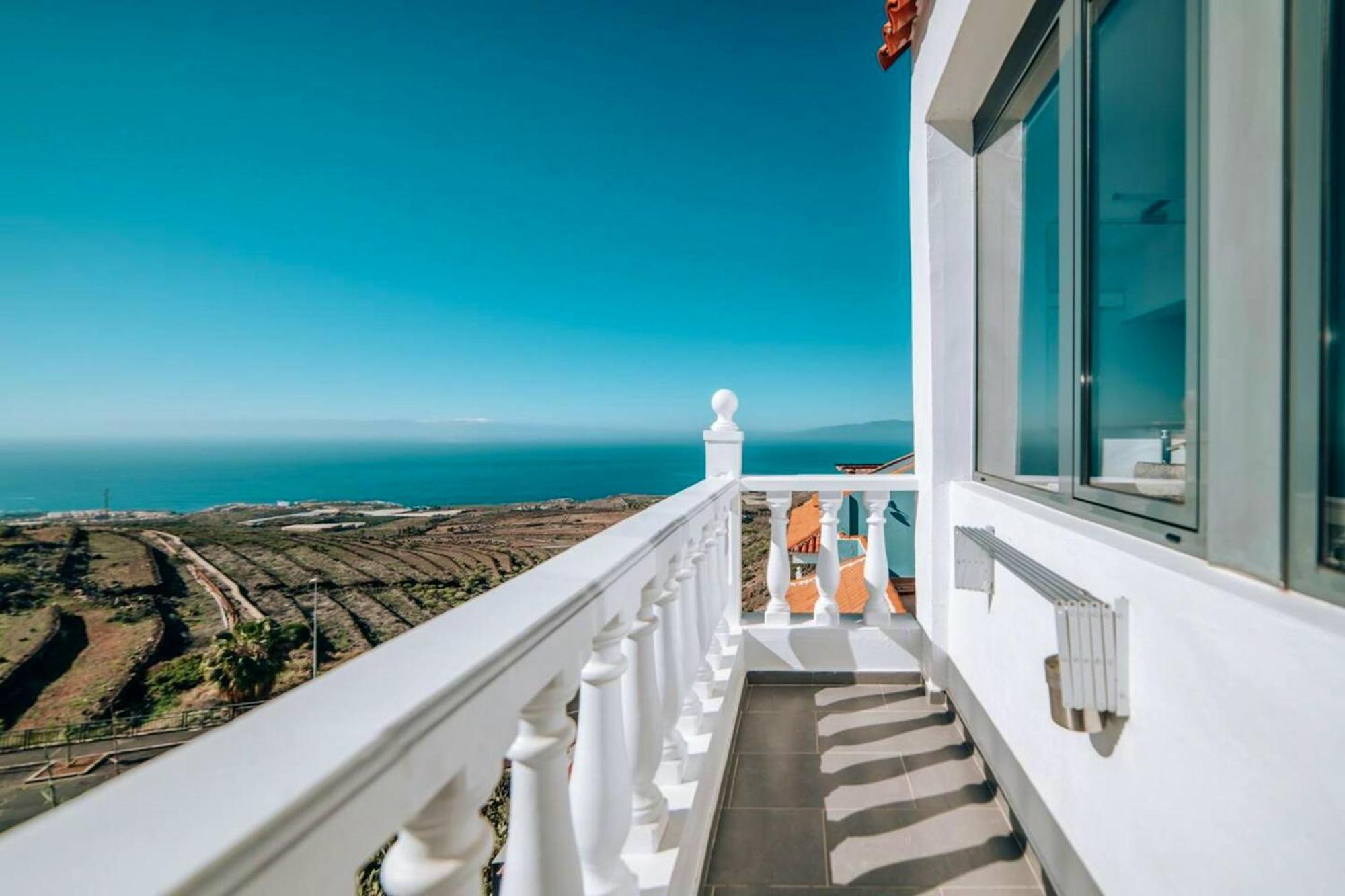 Charming In Tijoco Bajo Adeje 70 M² With Terrace *