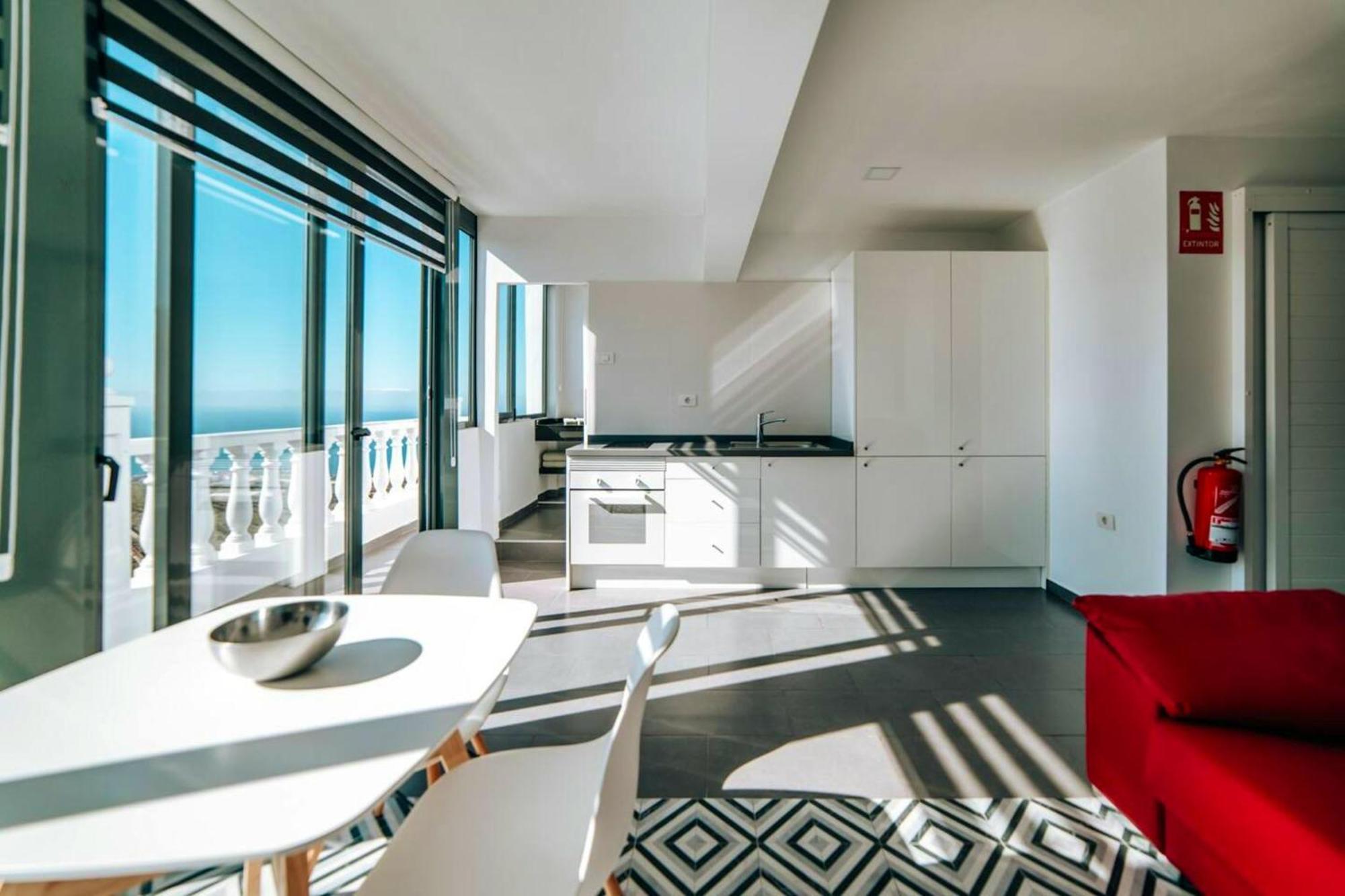 Charming In Tijoco Bajo Adeje 70 M² With Terrace Apartment
