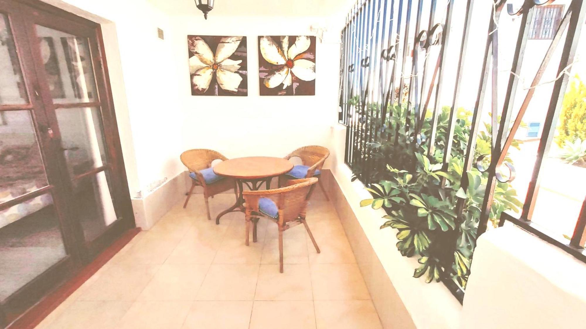 Port Royal Apartments, Heated Pool, Speed Wifi, Terrace Appartement Arona (Tenerife)