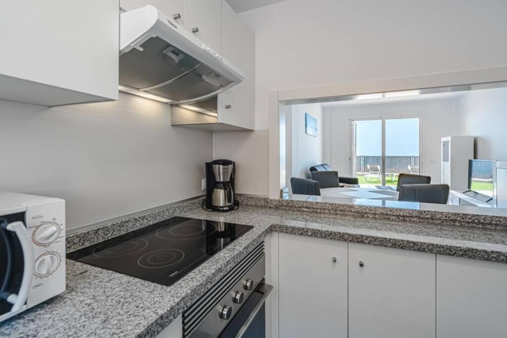 Ocean View With Ac, Pool, Playa Arena Pa05