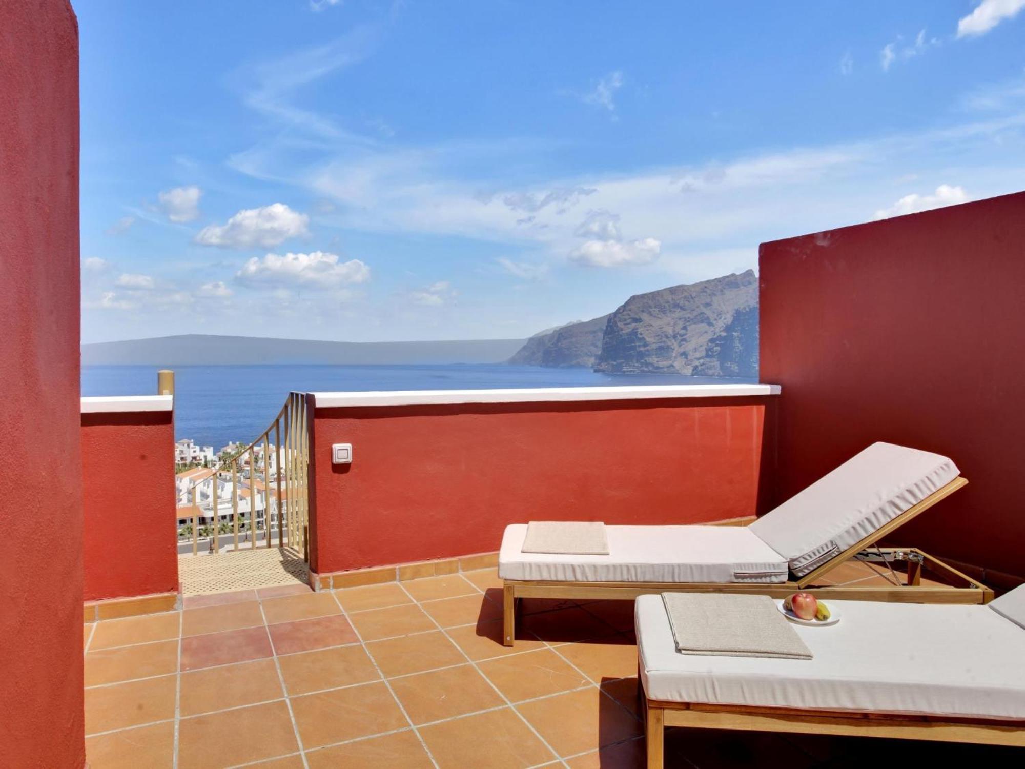 The Cliffs Penthouse, Huge Terrace, Bbq, Air Con Apartment