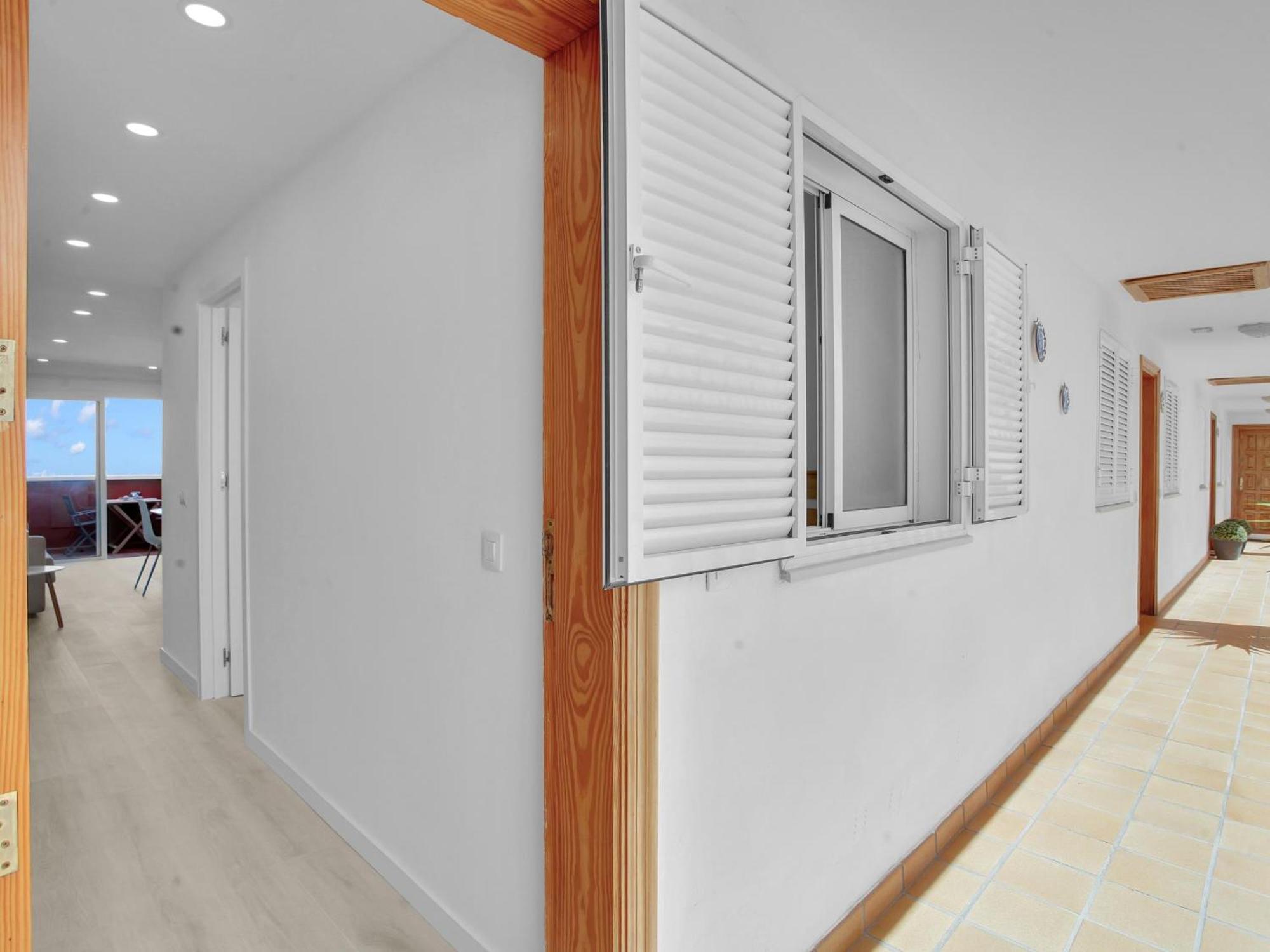 Apartment The Cliffs Penthouse, Huge Terrace, Bbq, Air Con Puerto de Santiago (Tenerife)