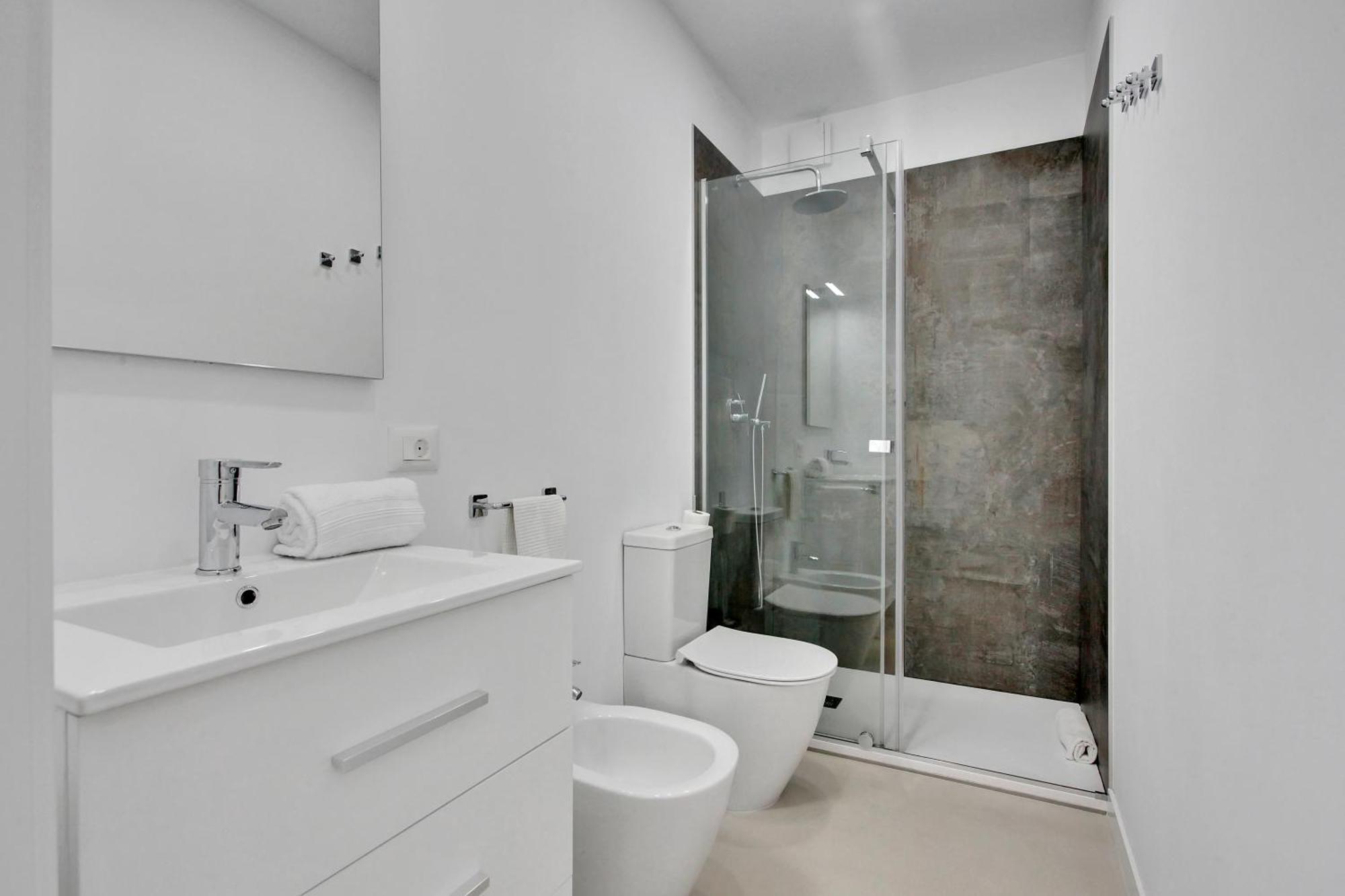 Apartment Casa Marinita, Floor, Direct Access To The Seafront Los Cristianos (Tenerife)
