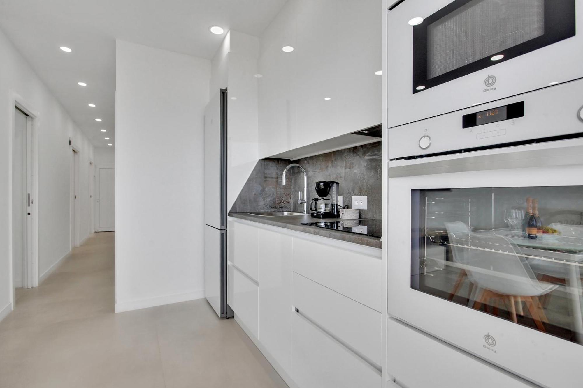 Casa Marinita, Floor, Direct Access To The Seafront *