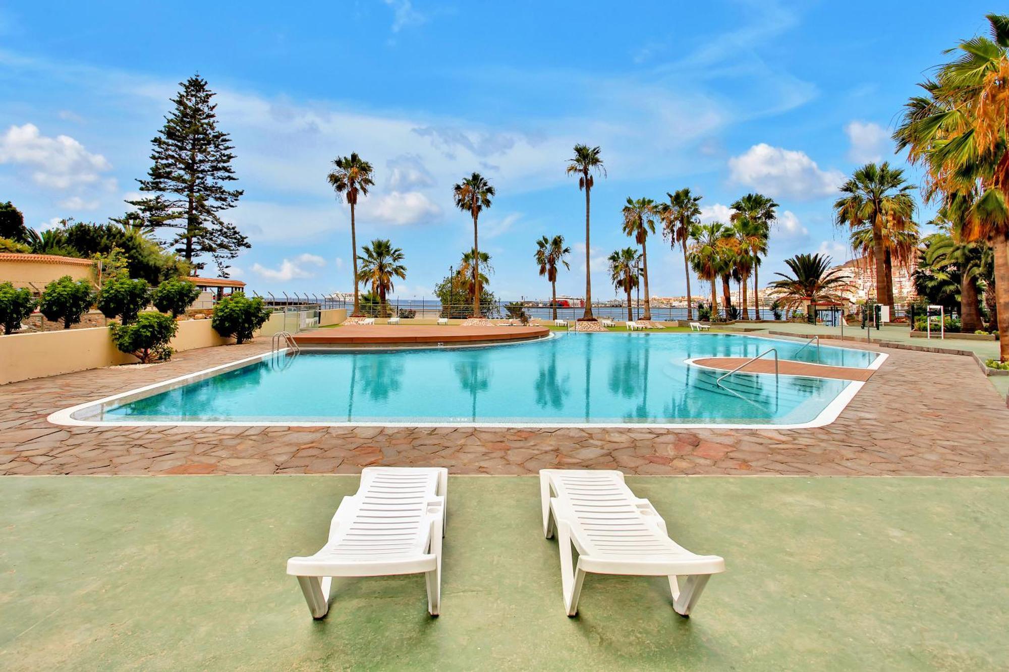 Casa Marinita, Floor, Direct Access To The Seafront *