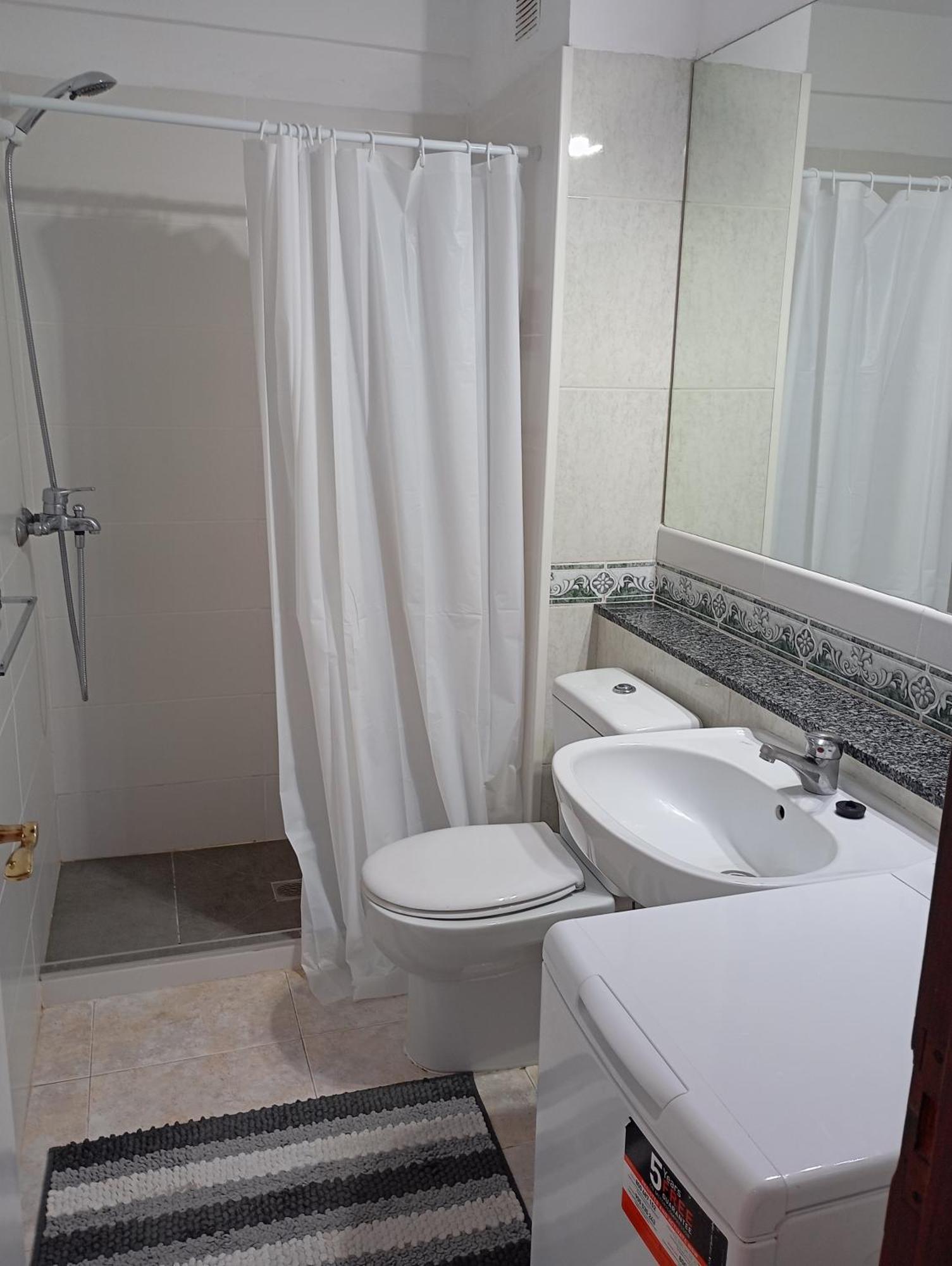 6 Centre Las Americas For Holiday *