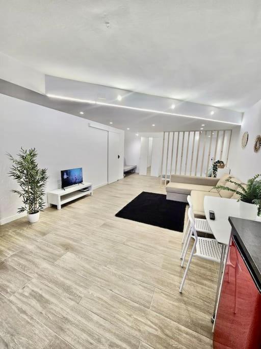 Pura Vida Apartment