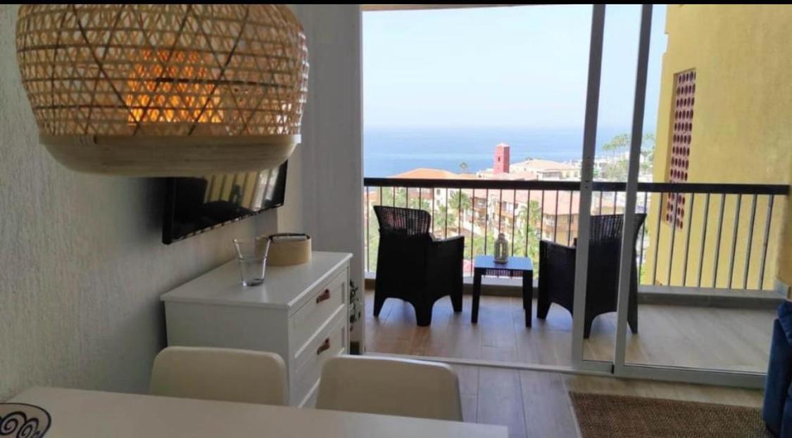 2 Apartments 50M From The Las Americas Promenade Appartement Playa de las Américas