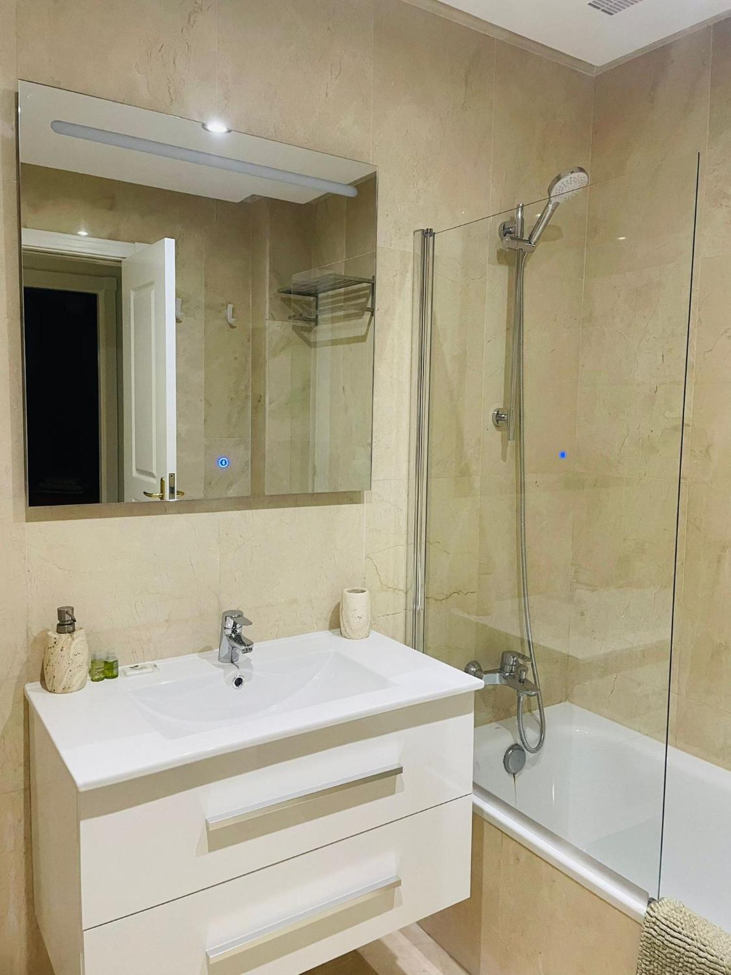 Apartment With Large Terrace In Terrazas Del Duque Costa Adeje (Tenerife)
