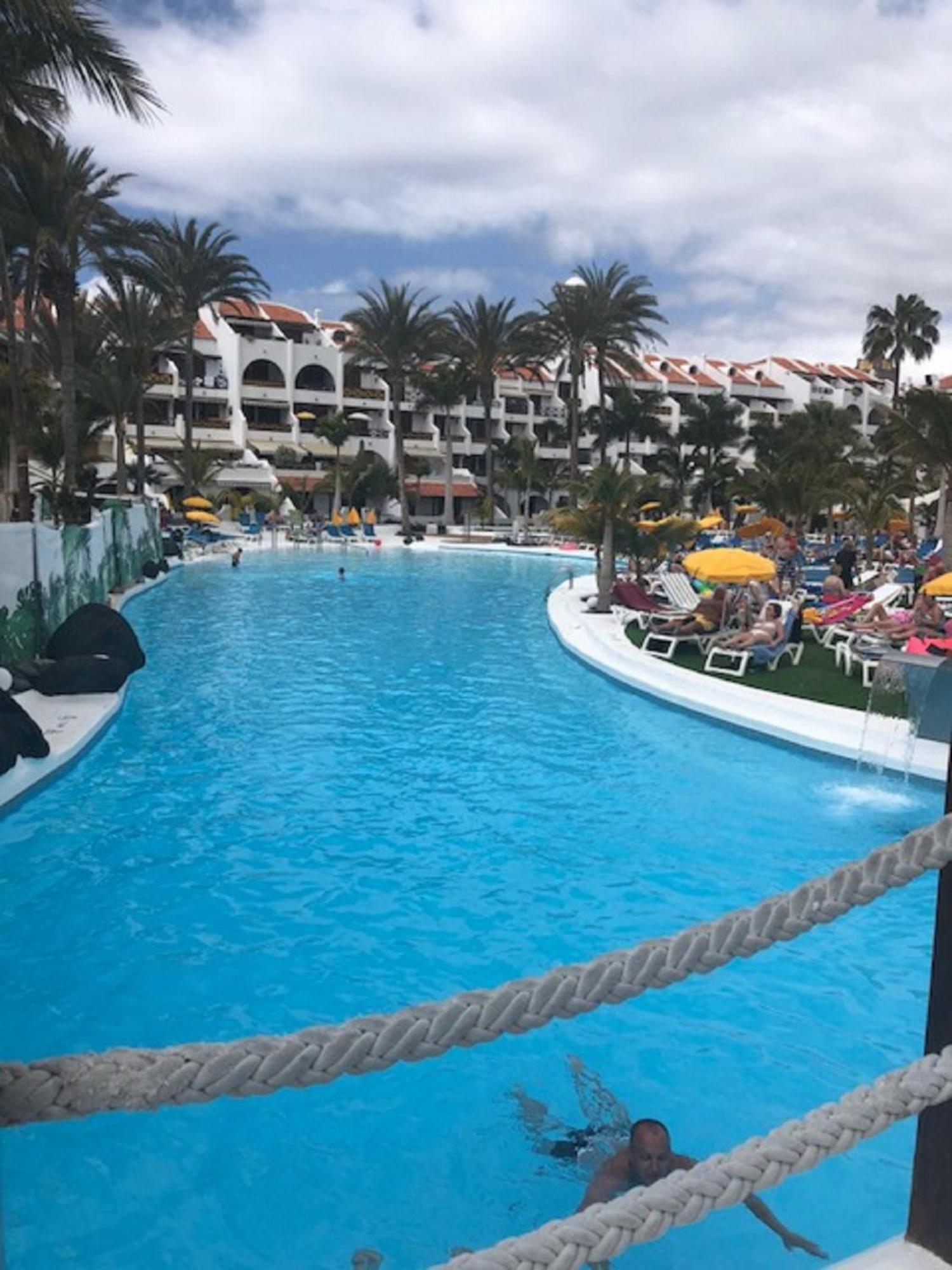 Wonderland With The Best Swimming Pool In Park S Iii
