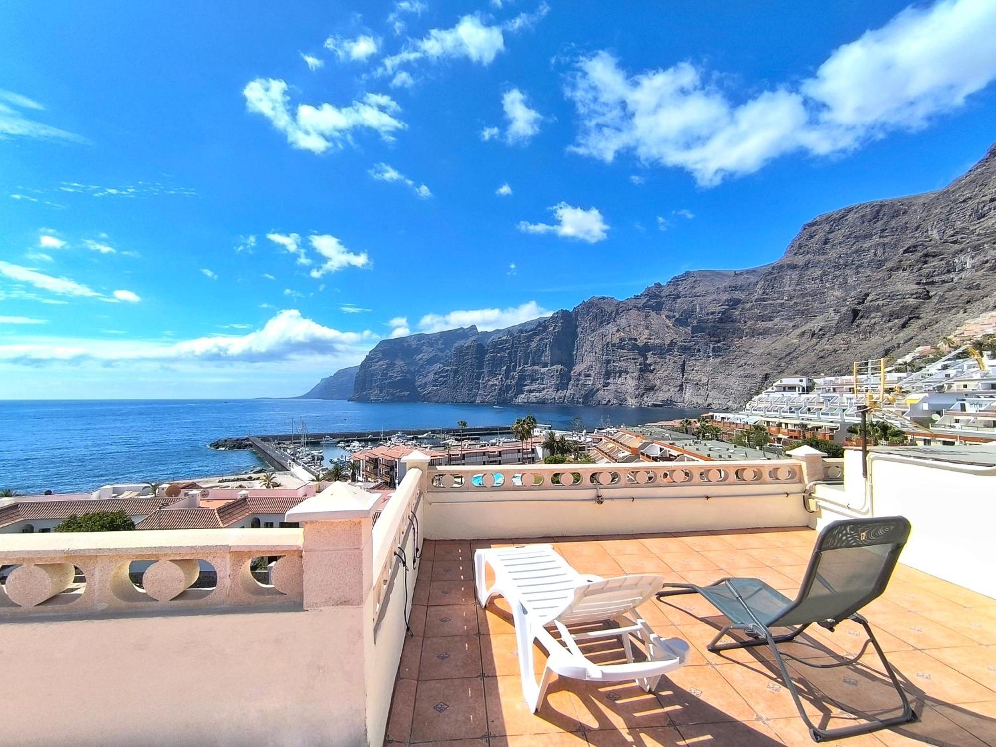 Apartment Amazing View Los Gigantes & La Gomera