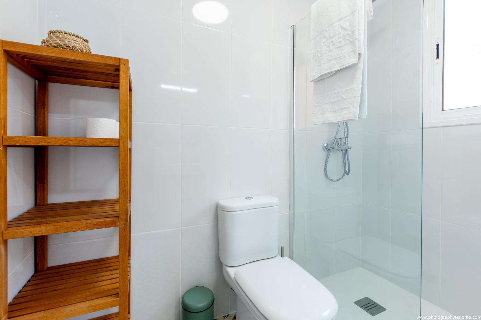Salt And Sea Apartment, Sea View, Free Wi Fi *