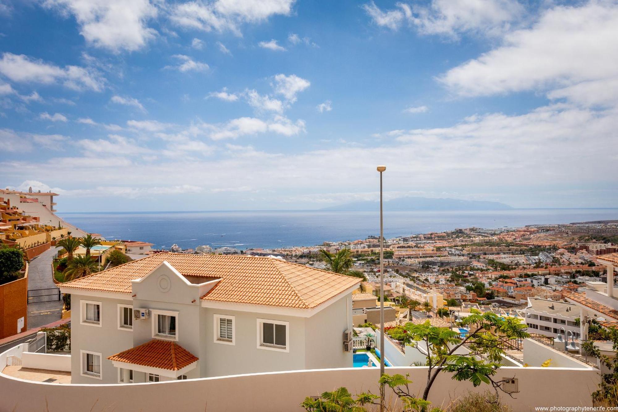 Salt And Sea Apartment, Sea View, Free Wi Fi *