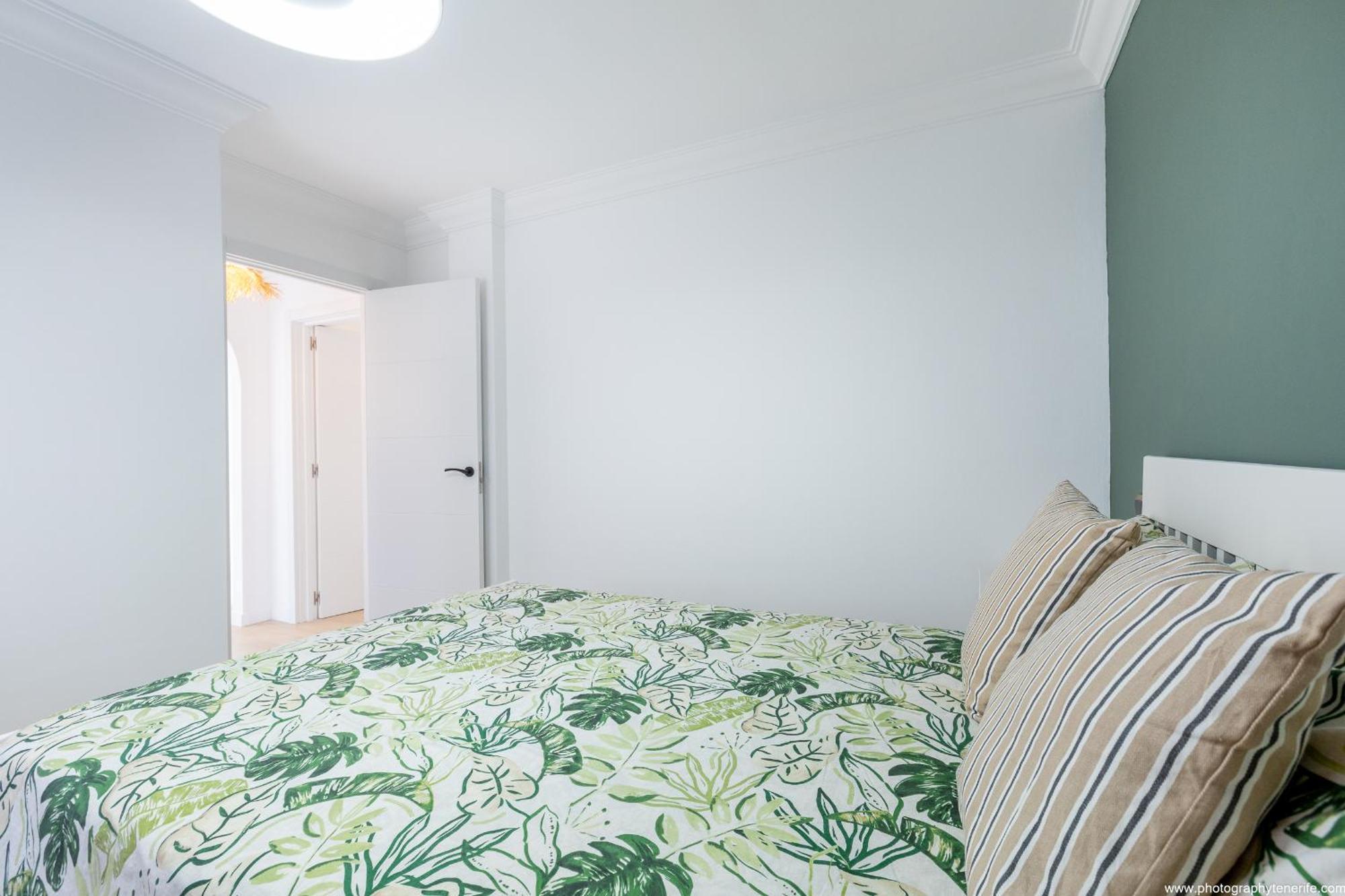 Salt And Sea Apartment, Sea View, Free Wi Fi *
