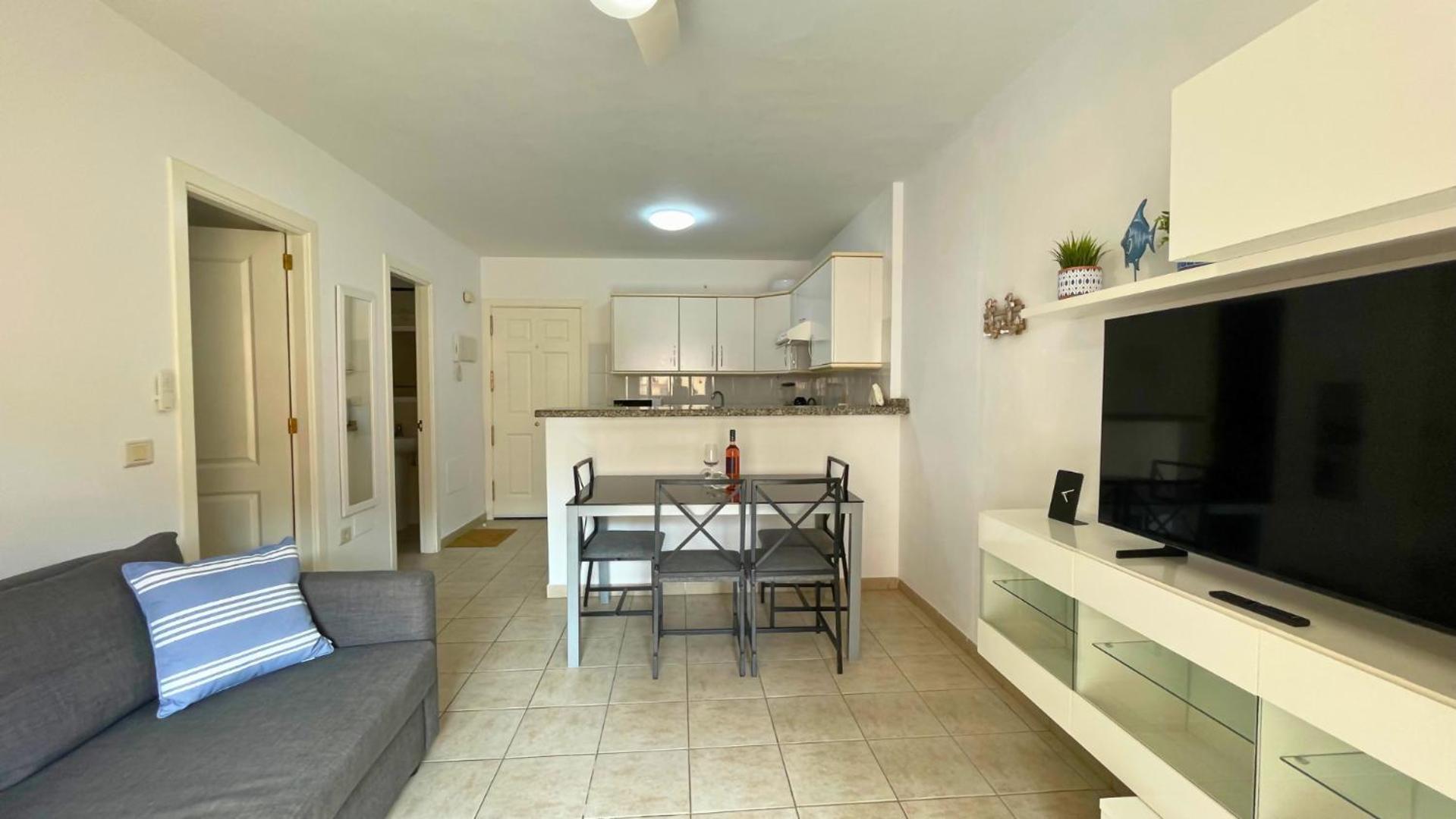 Markethome Jardines Del Mar Pool View