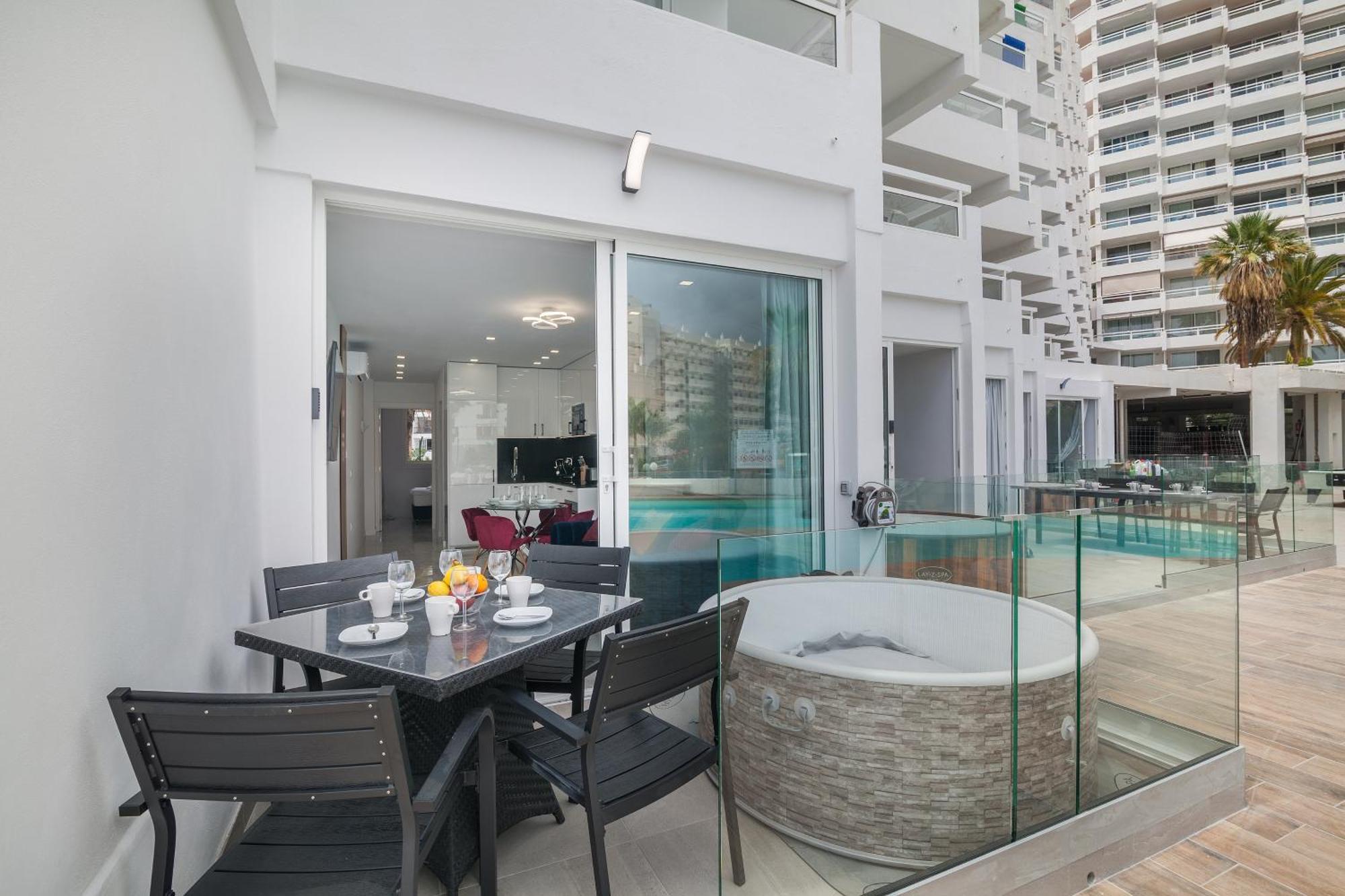 Apartment Ponderosa Next To The Pool With Big Terraces Close To The And Siam Park *