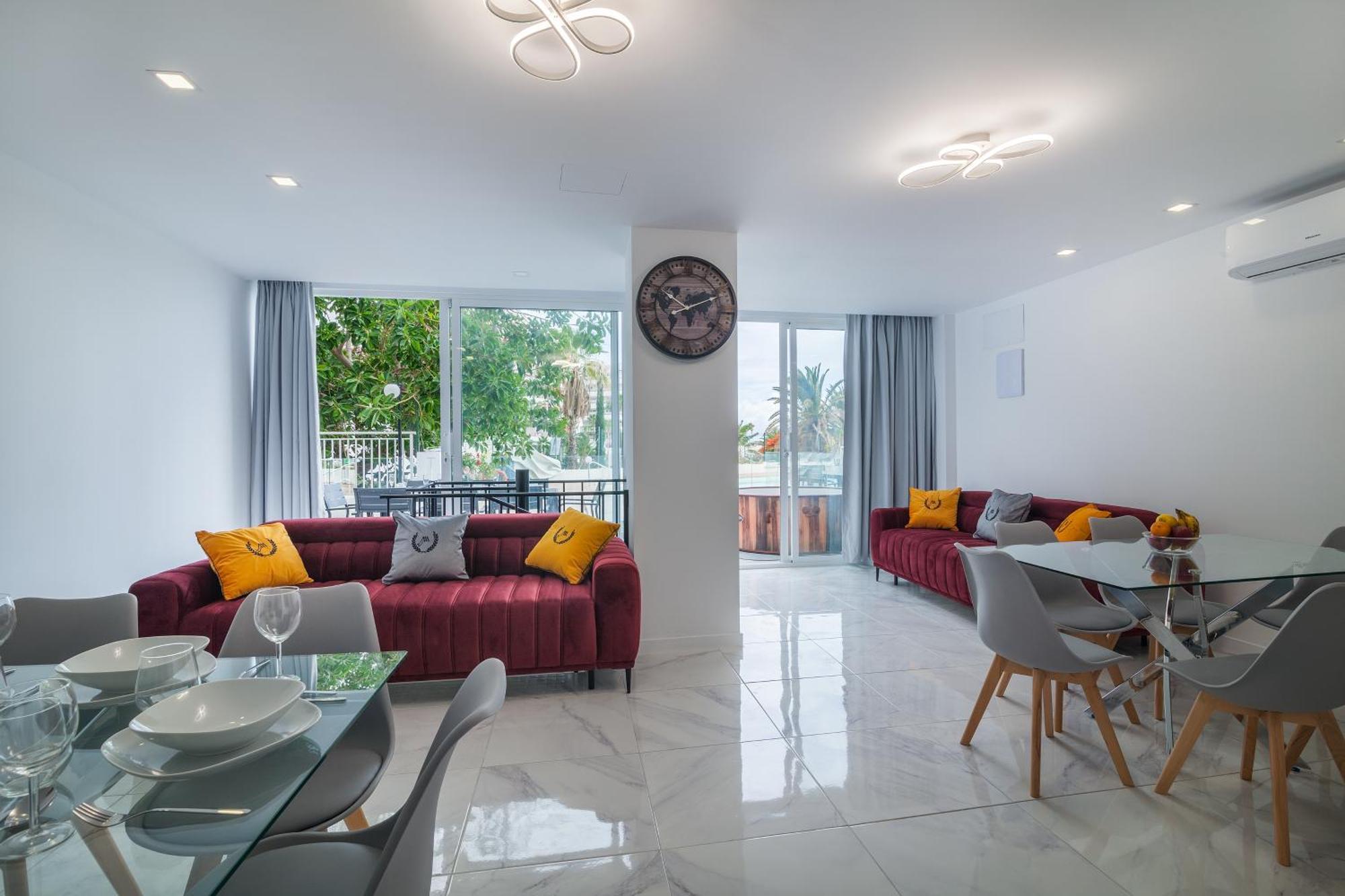 Apartment Ponderosa Next To The Pool With Big Terraces Close To The And Siam Park