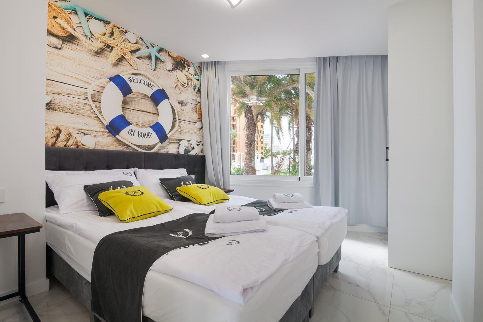 Ponderosa Next To The Pool With Big Terraces Close To The And Siam Park Apartment Playa Fanabe