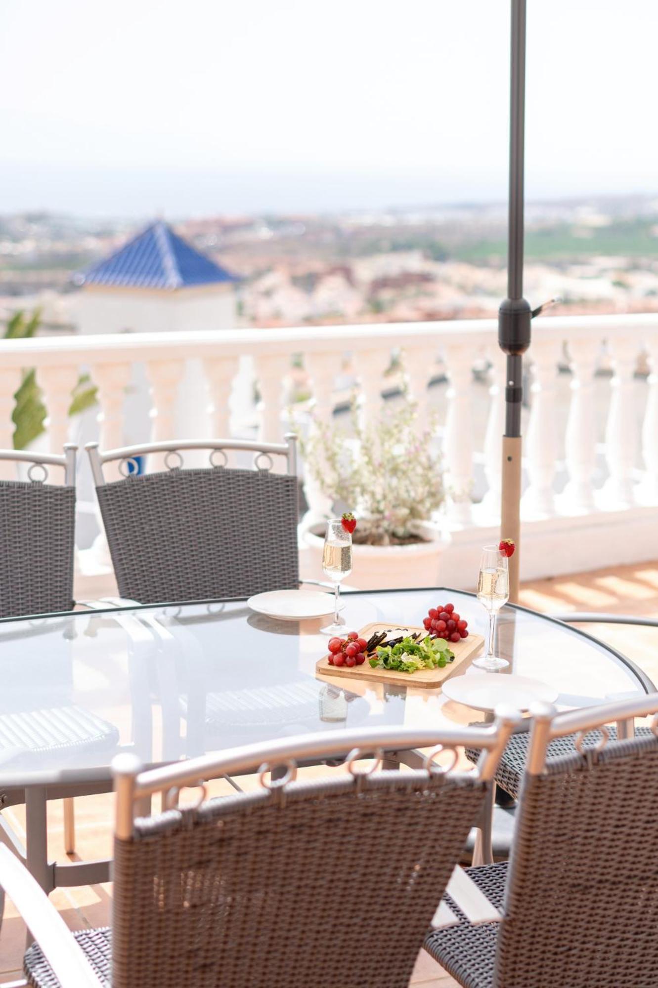 Enchanting Portocervo Holiday home Costa Adeje (Tenerife)