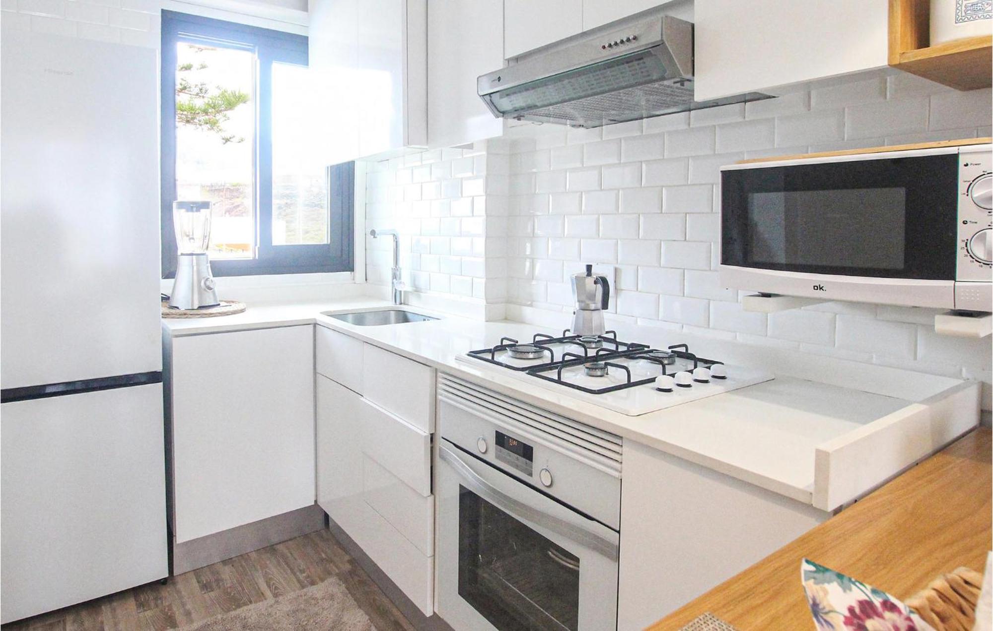 Apartment 2 Bedroom In Siboralos *