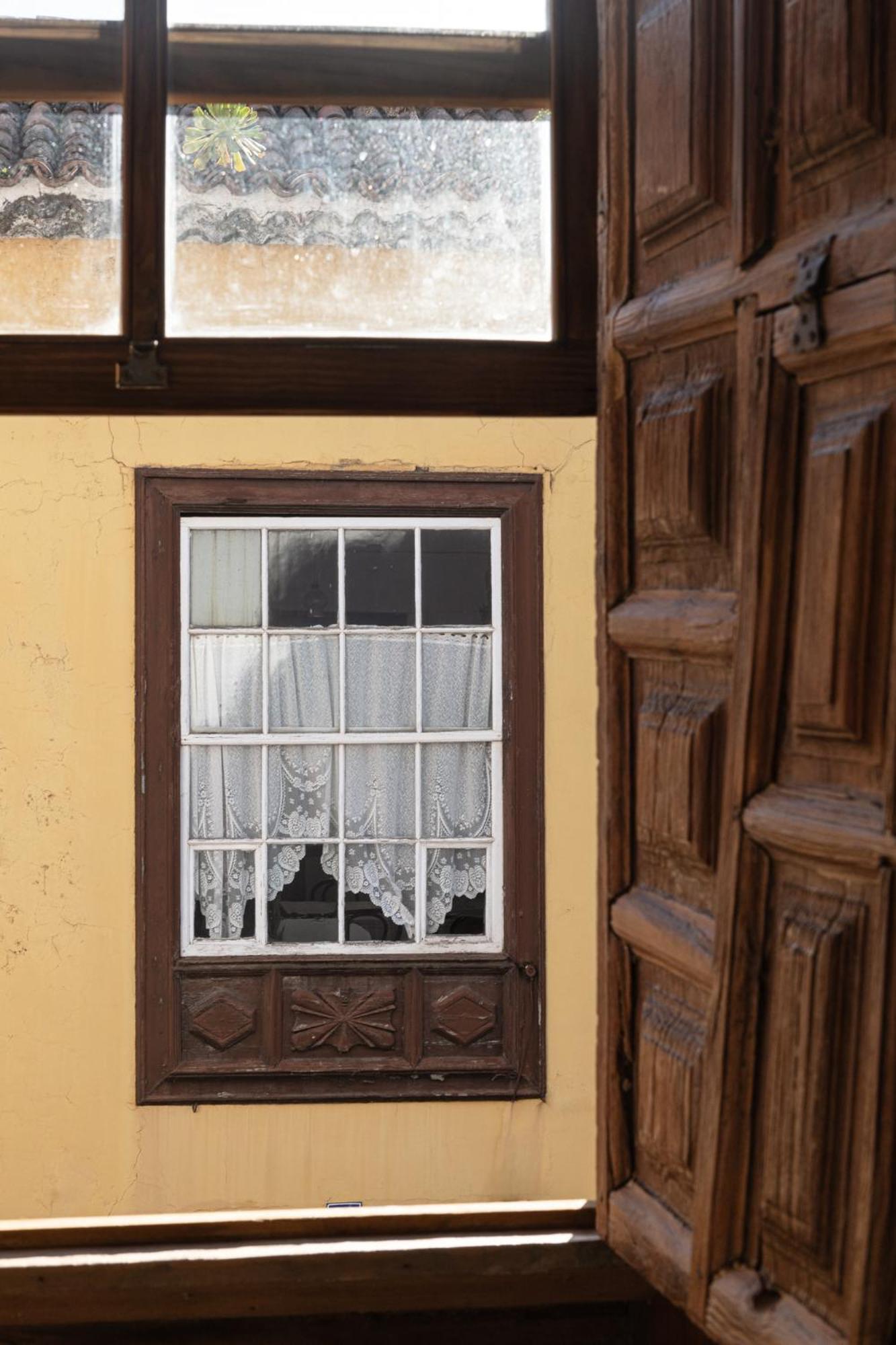 La Casa De La Camelia *