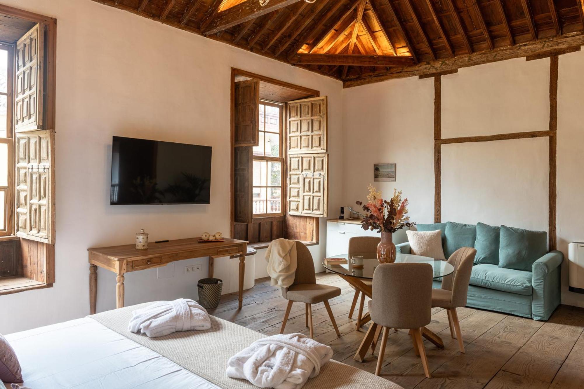 La Casa De La Camelia